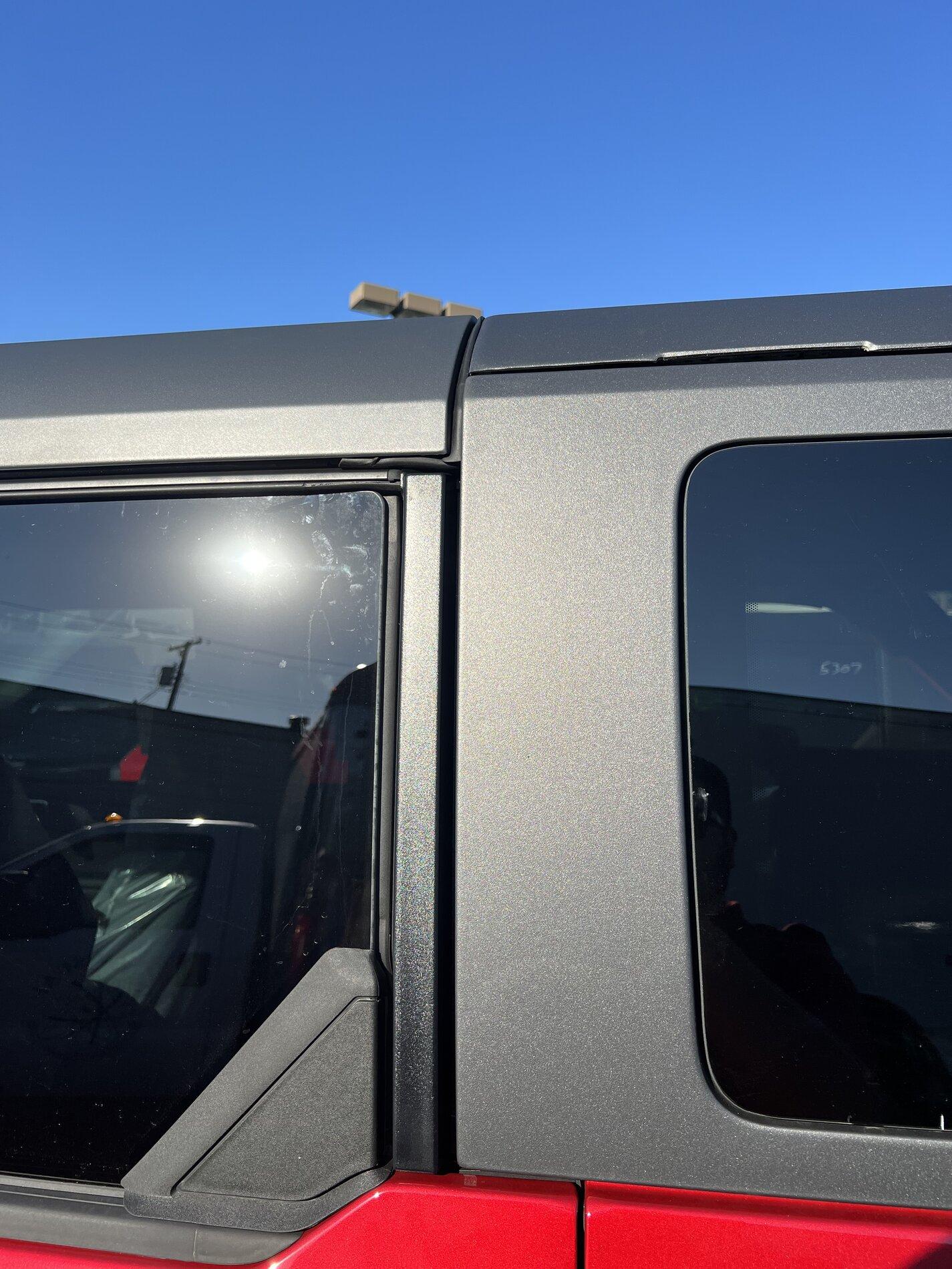 Ford Bronco MIC 2.0 (?) Hardtop Closeup Pics on 2021 Bronco 713B63B8-A20B-4EA4-9220-8633E3837637