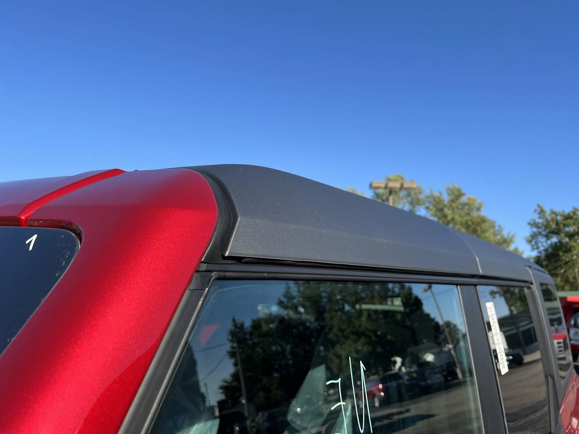 Ford Bronco MIC 2.0 (?) Hardtop Closeup Pics on 2021 Bronco B6DB29C0-5F8B-4BEE-83C2-5891FC682DA3