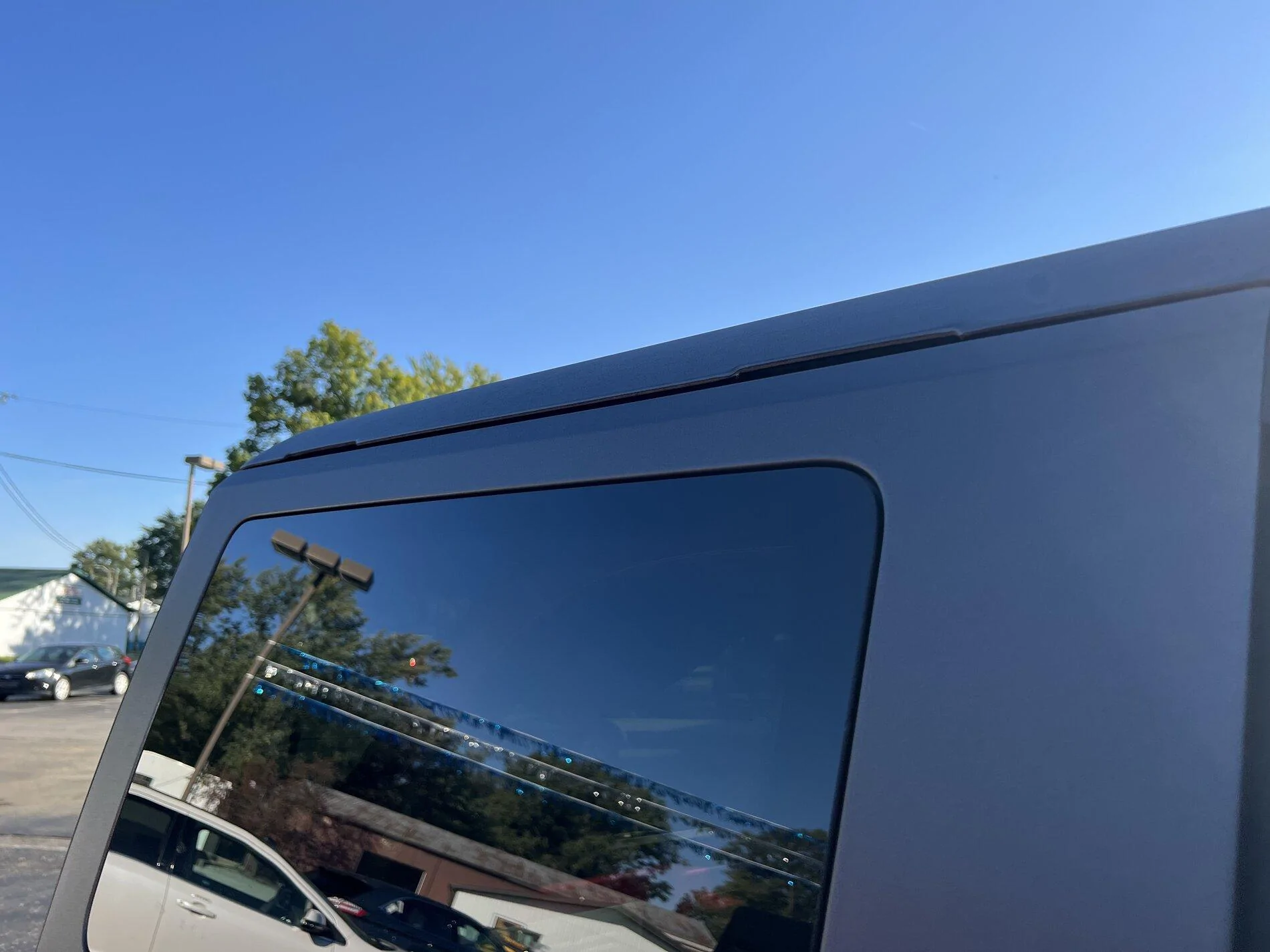 Ford Bronco MIC 2.0 (?) Hardtop Closeup Pics on 2021 Bronco 58E78590-7B9A-4D26-995A-A64008A881E4