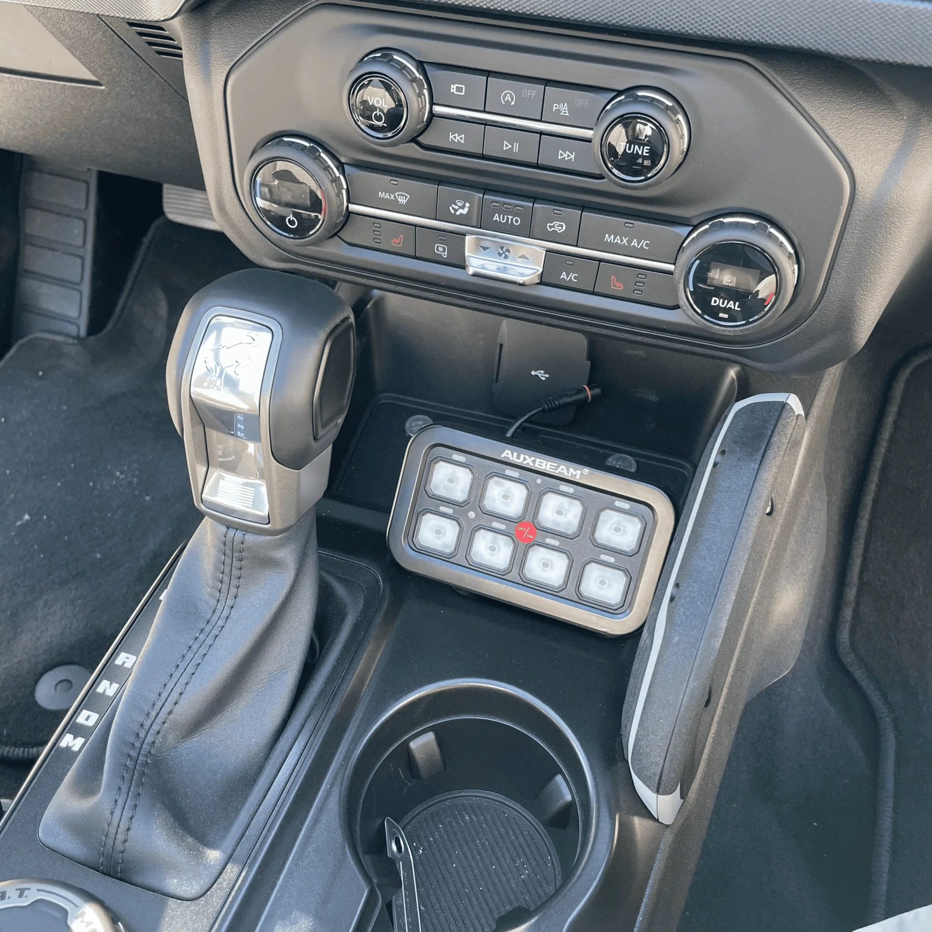 Ford Bronco Aftermarket Switch Panel Installation 1632600320512