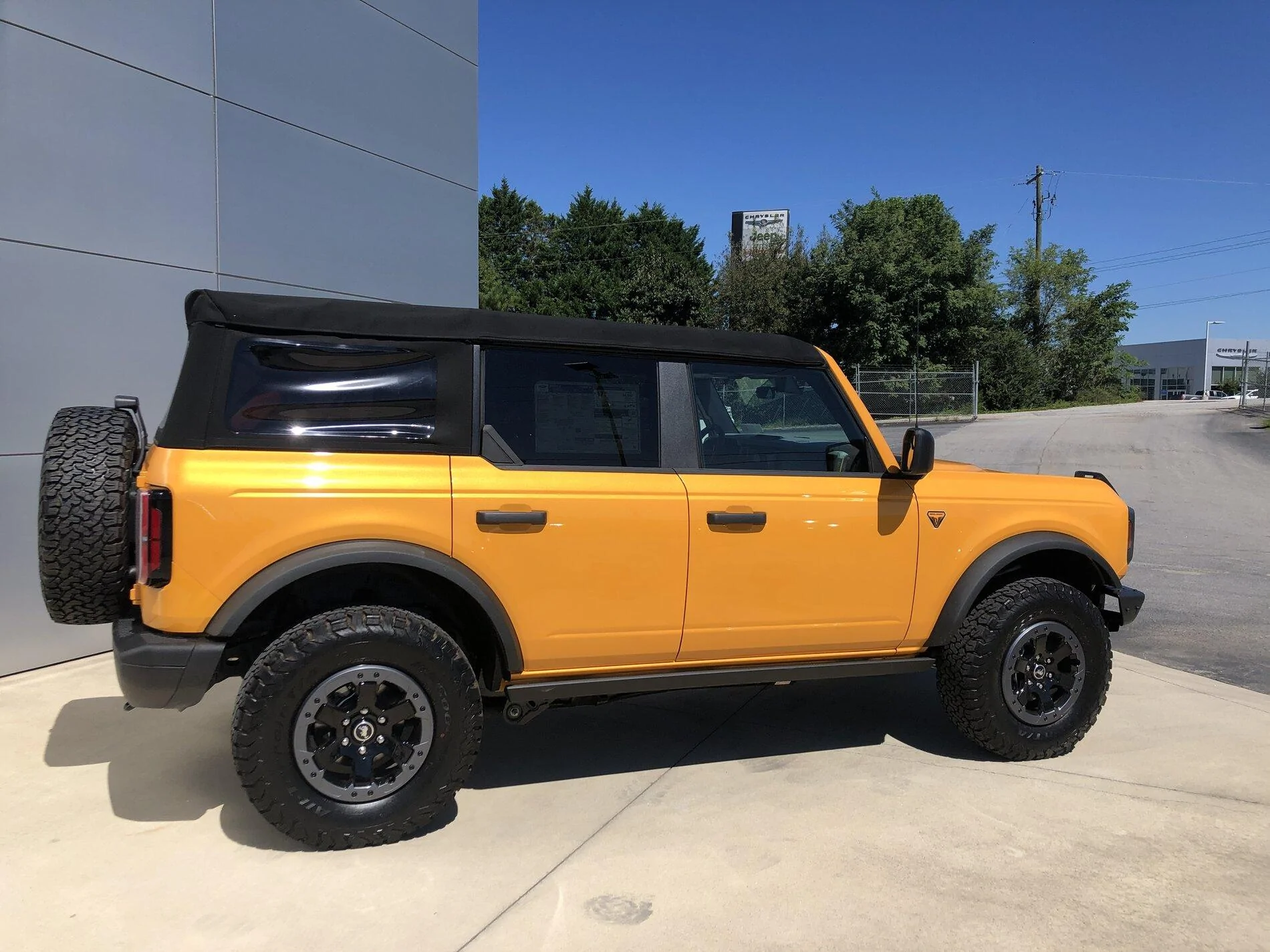 Ford Bronco Who's ready to tap out? 23E0E69E-9530-4EF8-9280-81920CDC5C9C