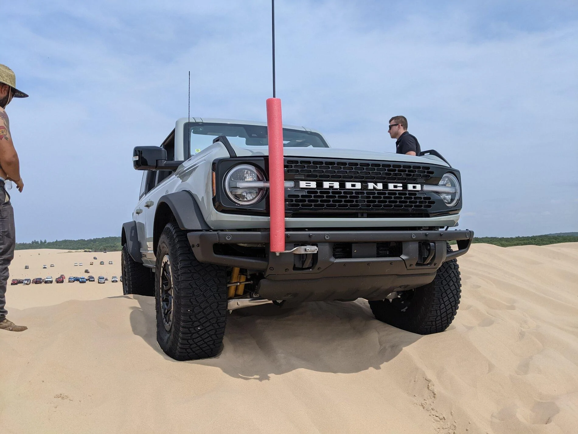 Ford Bronco Sand / Dune flag mount PXL_20210807_171927182