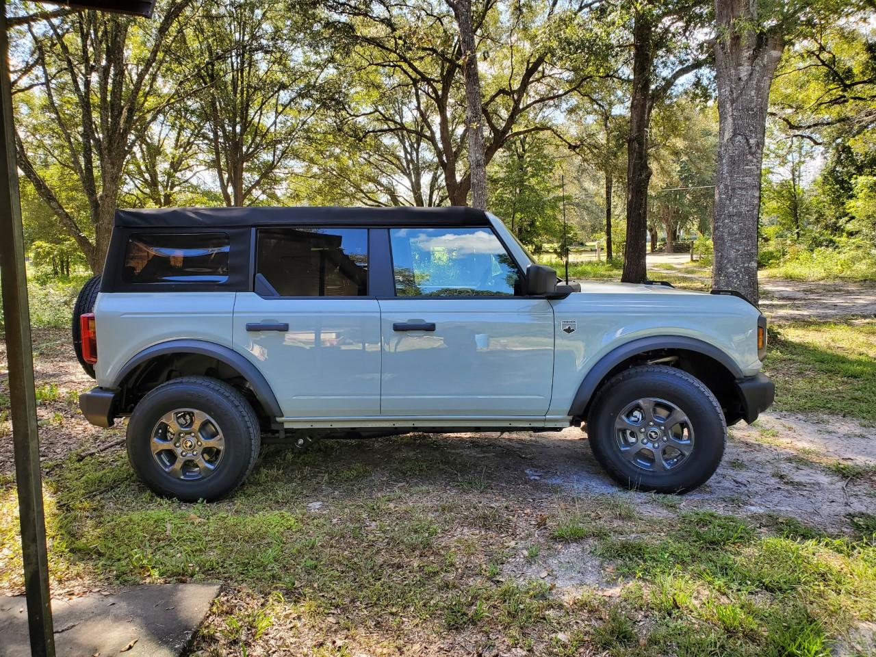Ford Bronco pickup my bronco today thumbnail_20210926_153103