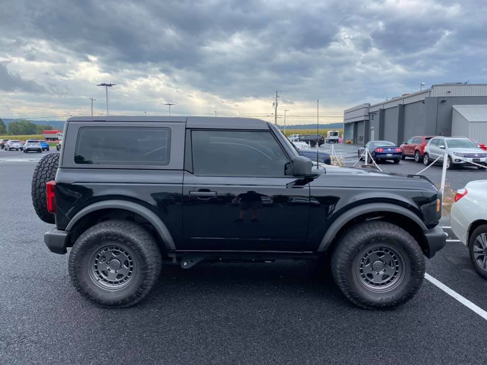Ford Bronco SHADOW BLACK Bronco Club 243223380_10106598894464998_6177617530870805345_n