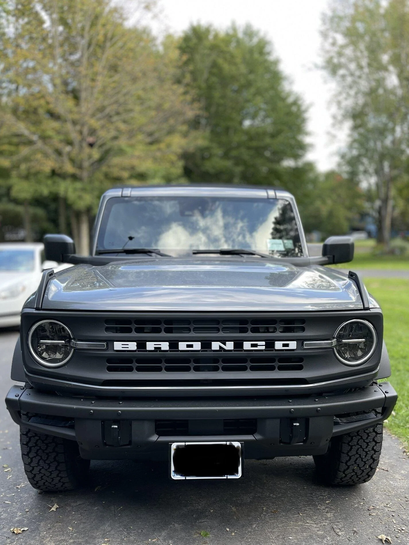 Ford Bronco Wireless charging pad DIY install hack 955AFB3A-481F-4B08-A573-CA75E9F30AE1