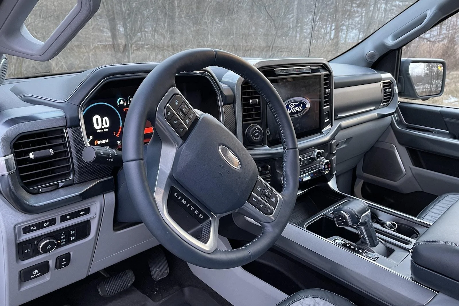 2021-Ford-F-150-Limited-interior.jpg