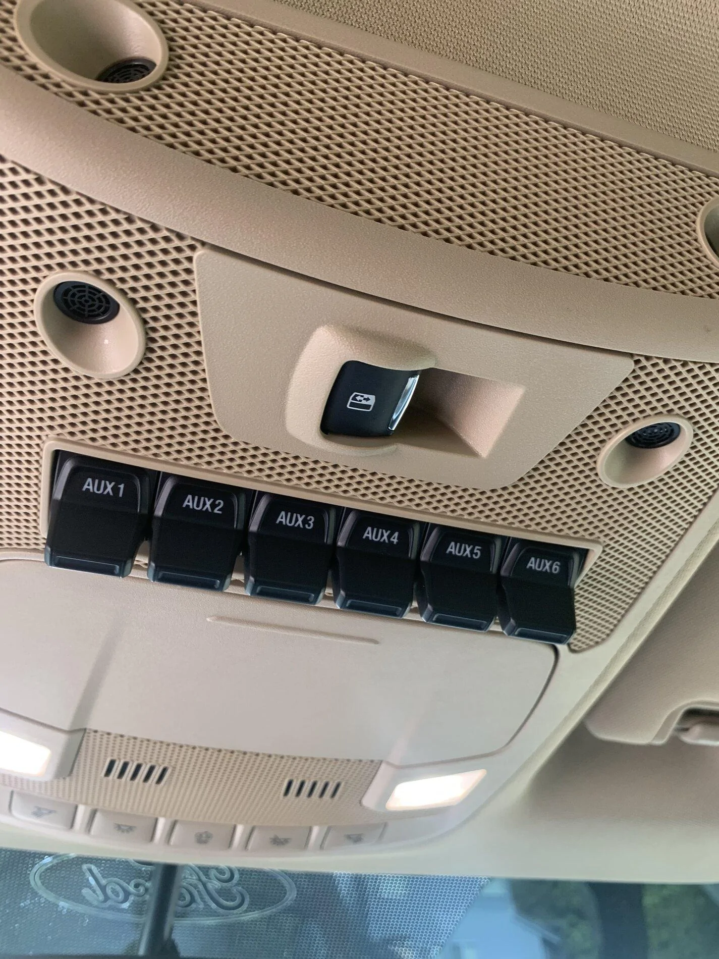 Ford Bronco Installing overhead aux switches after sales? 4D3C420A-CFB9-4A7A-A927-031627E3A8F6