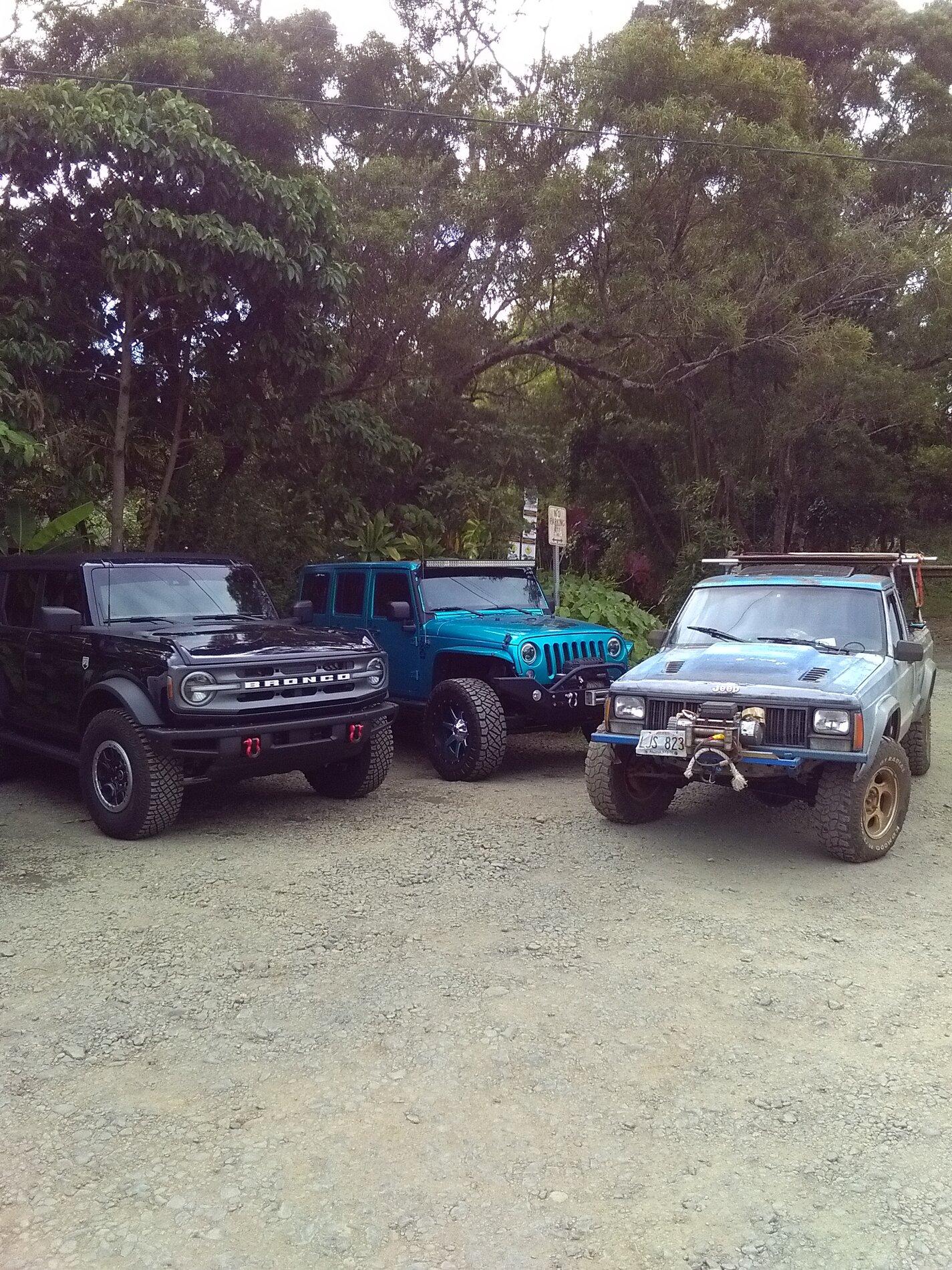 Ford Bronco Bronco | Wranglers - Side-by-Side KIMG0005.JPG