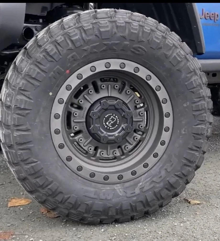 Ford Bronco Ultimate Black Rhino Gallery 0538DA18-4750-4332-A32D-202BE9EF6F26