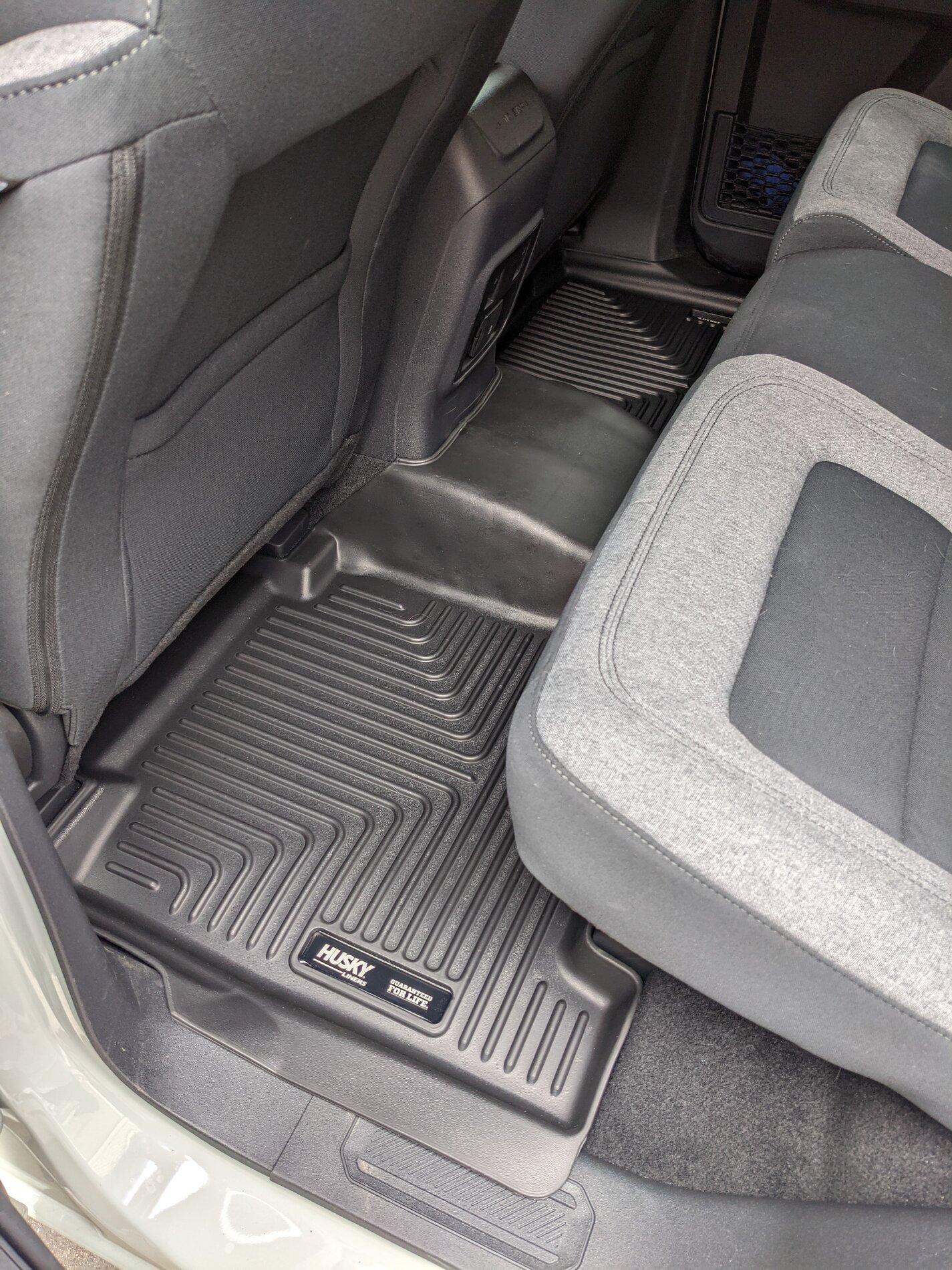 Ford Bronco Husky Weatherbeater liners installed (with pics) PXL_20211004_195107432