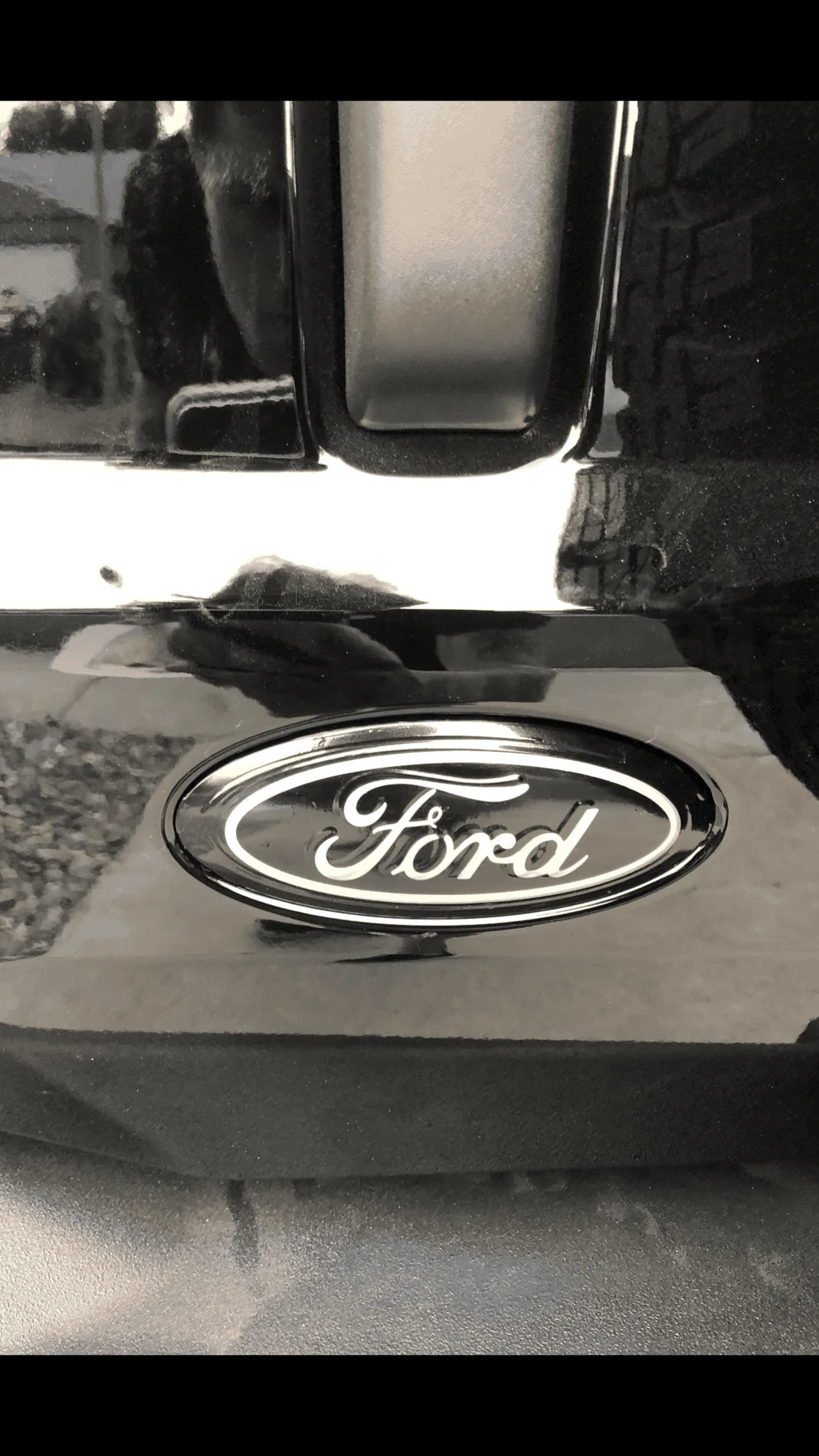 Ford Bronco Hexy 7B036765-7891-4037-AA31-244CDBABCE96