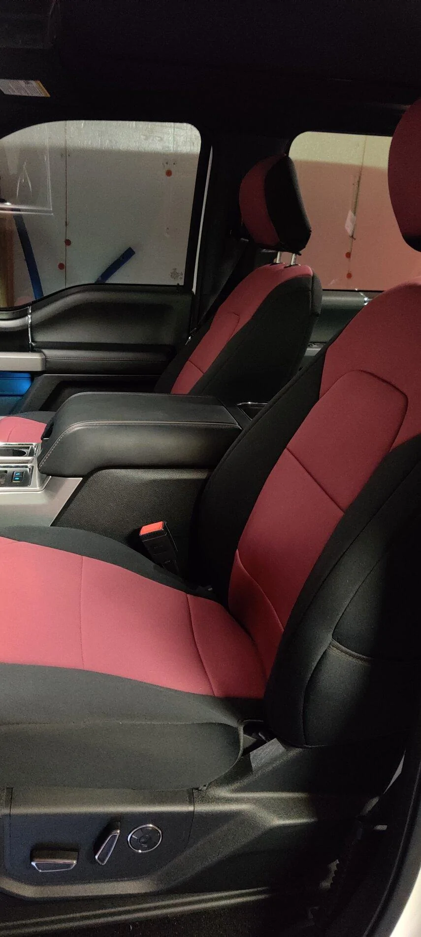 Ford Bronco First Edition Navy Interior - Love it or hate it? 15961566049742101479578402263607