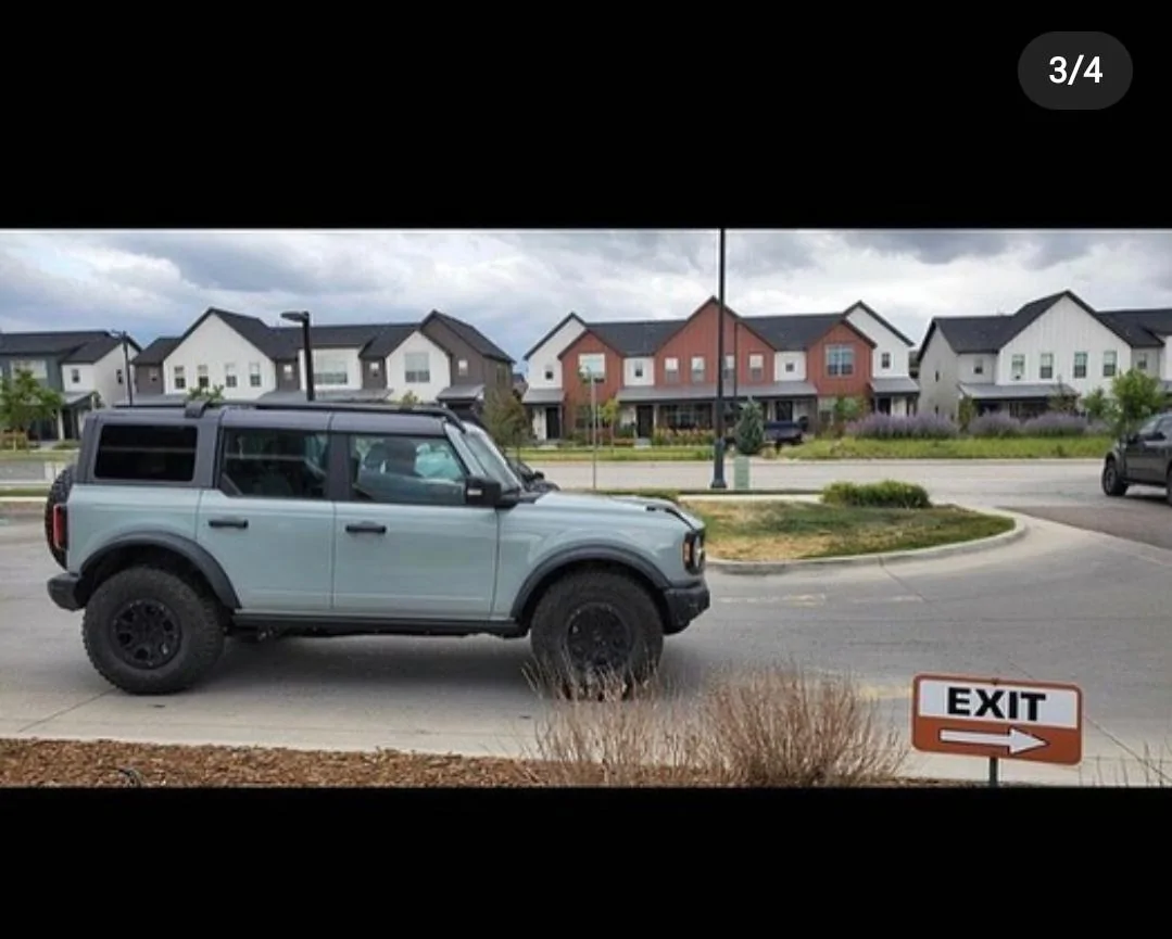 Ford Bronco First Look: 2021 Bronco Antimatter Blue and Iconic Silver + 2 Door Cactus Gray Screenshot_20200730-215354_Instagram