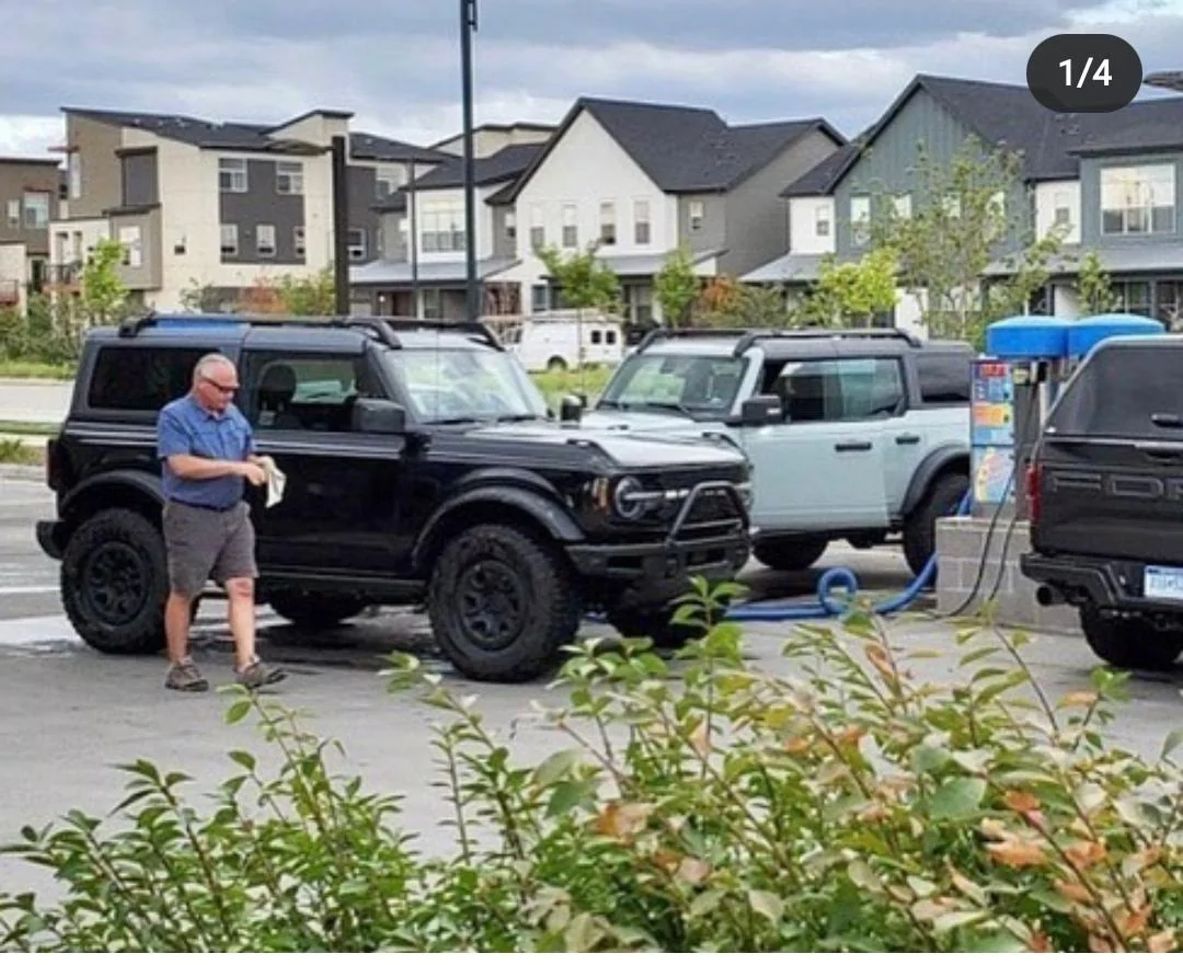 Ford Bronco First Look: 2021 Bronco Antimatter Blue and Iconic Silver + 2 Door Cactus Gray Screenshot_20200730-215333_Instagram
