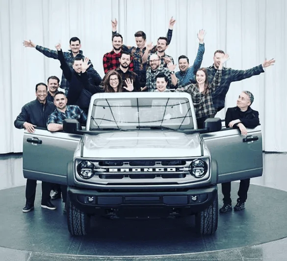 Ford Bronco Iconic Silver Paint Thread IS1