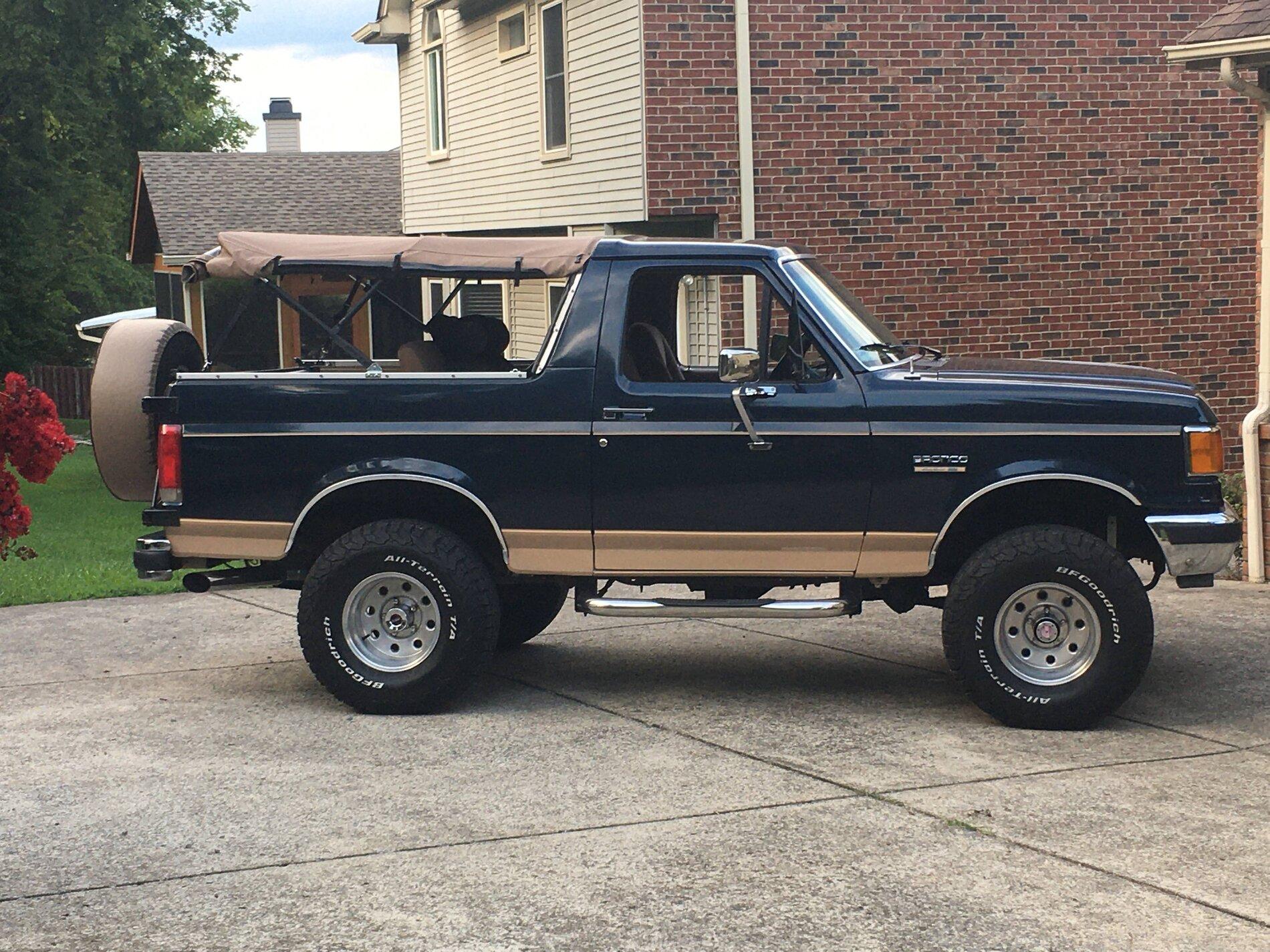 Ford Bronco Do I really need a hardtop IMG_1462