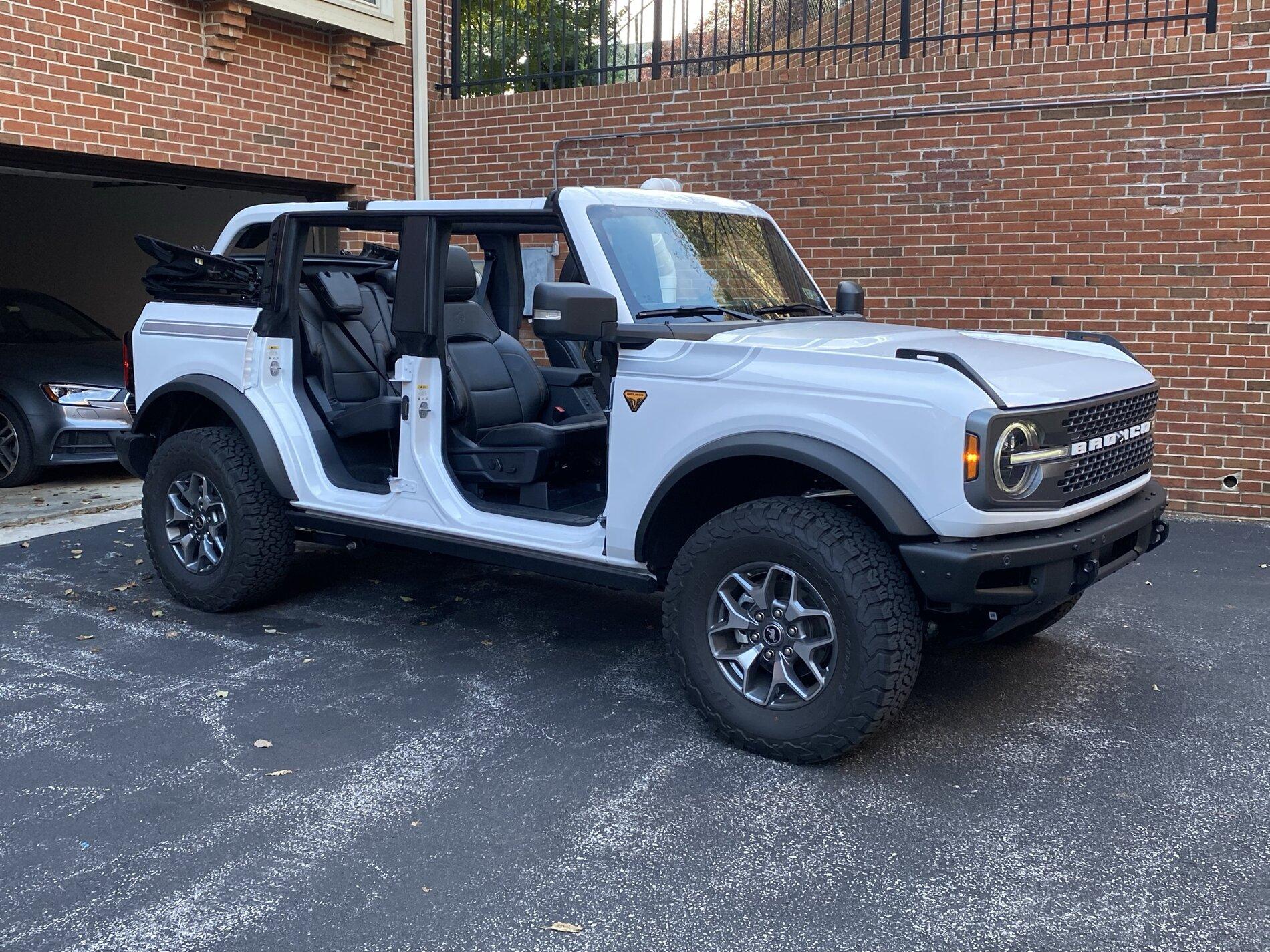 Ford Bronco Soft Top Fitment Issue? 0742FABD-07AC-4908-A2B9-5A0E10B0807C