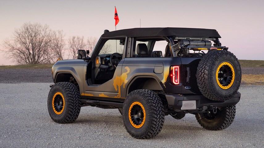 Ford Bronco Weekender Fender Flare Kit Ford-Bronco-Badlands-Sasquatch-Two-Door-Concept-9
