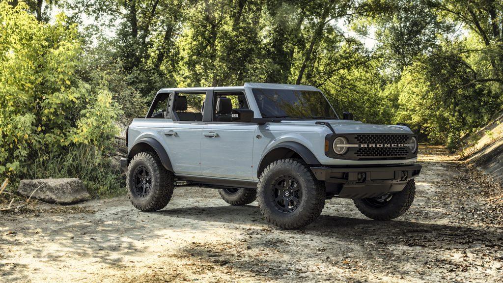 Ford Bronco Our Build... So far Ford-Bronco_Front-1024x576