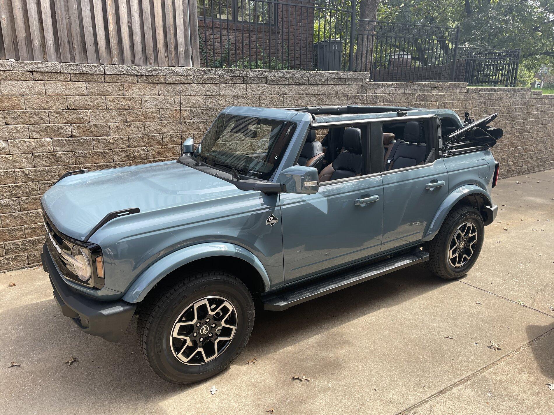 Ford Bronco AREA 51 Bronco Club 9FE3C619-D53D-4726-9B82-C7632C8C11B6