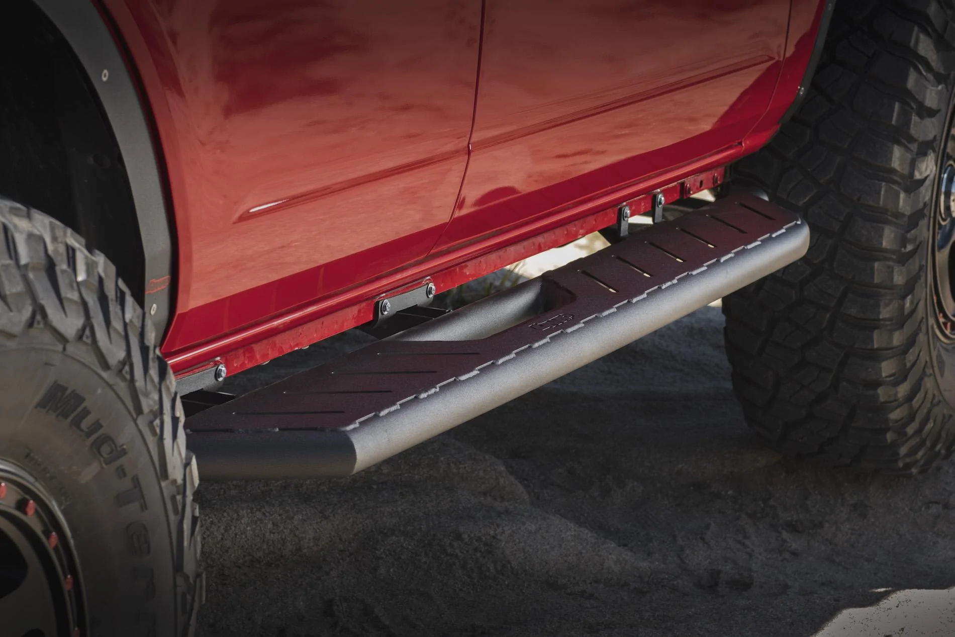 Ford Bronco Can anyone recommend Side steps? A7BF9678-372A-421E-B3A2-D7222ABAB313
