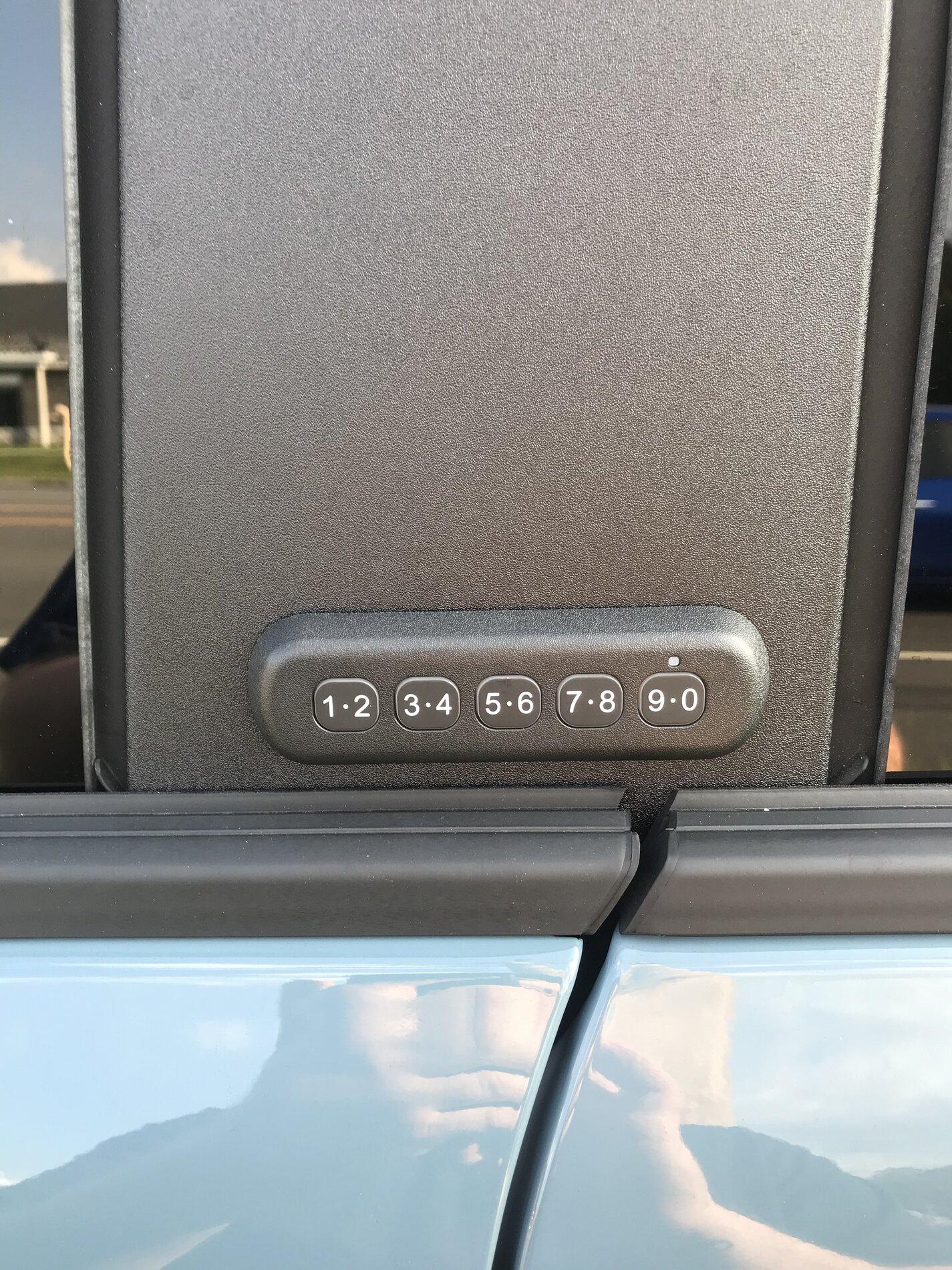 Ford Bronco First mod (moved keypad to gas door) and a simple fix 8F4AE892-F318-44D5-8A6C-91C1797F0DC4