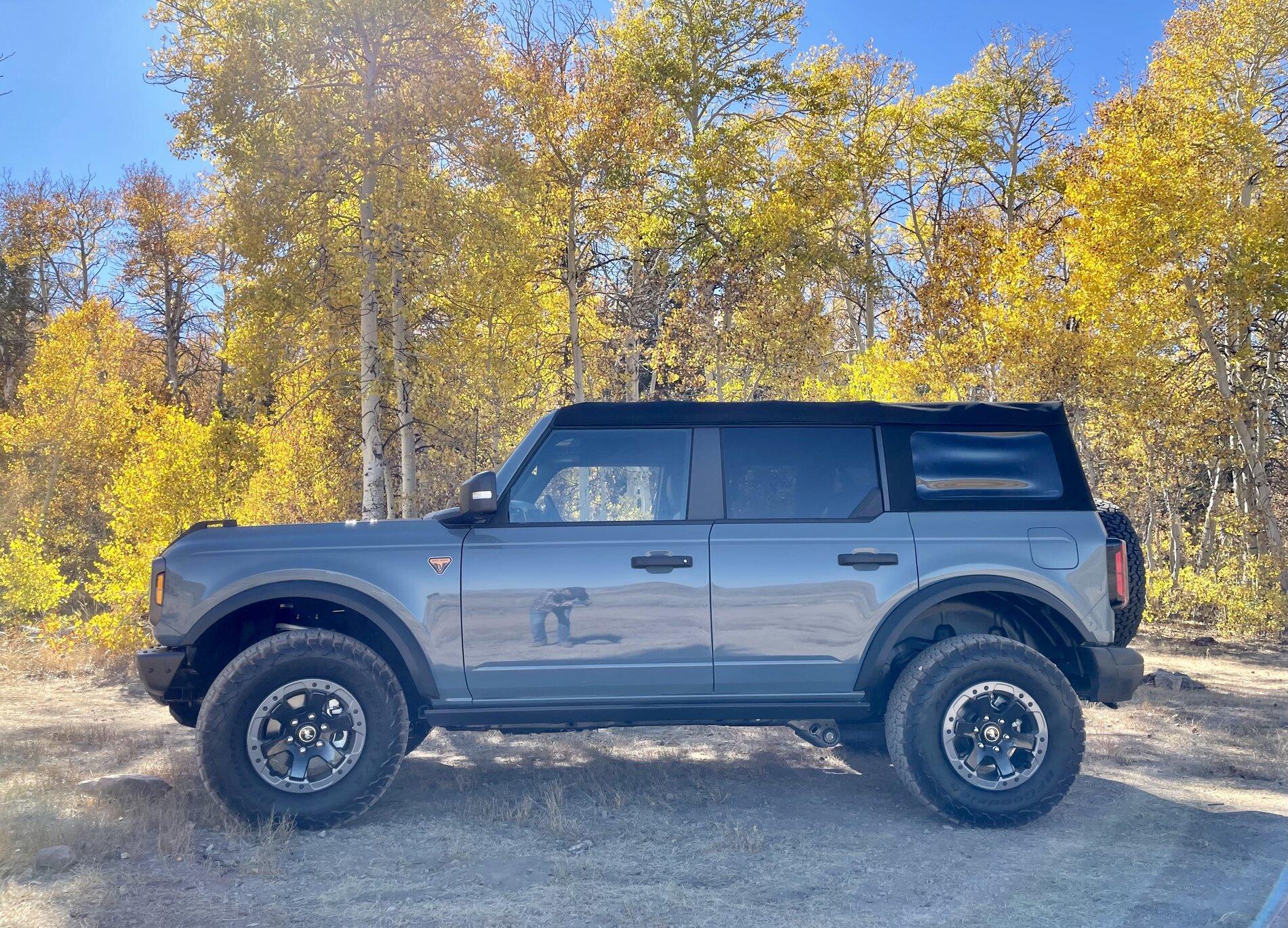 Ford Bronco AREA 51 Bronco Club F2842EAE-B027-4B69-9EB2-8026F50F94A6