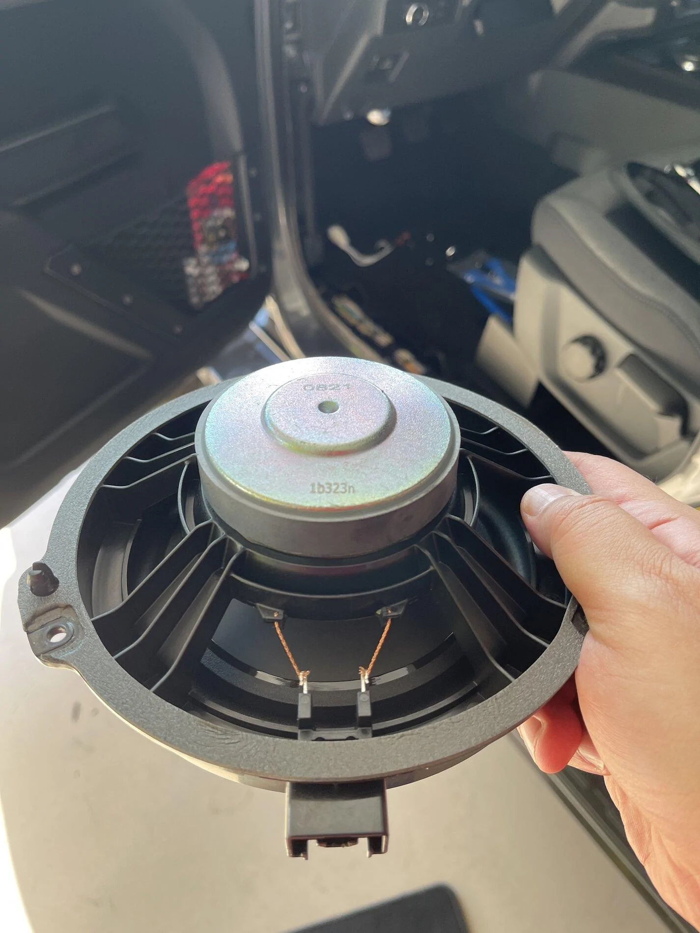 Ford Bronco Bronco standard sound system 6 speaker upgrade DIY writeup w/ instructions (dash & kick panel speaker removal) & wiring diagram IMG_0237