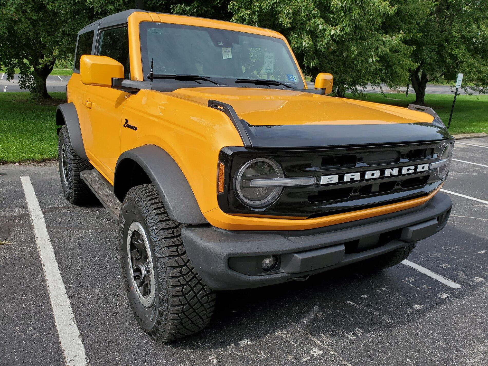 Ford Bronco Upgrades! Areoskin hood protector, rocket antenna, heritage fender badge 20211011_151529