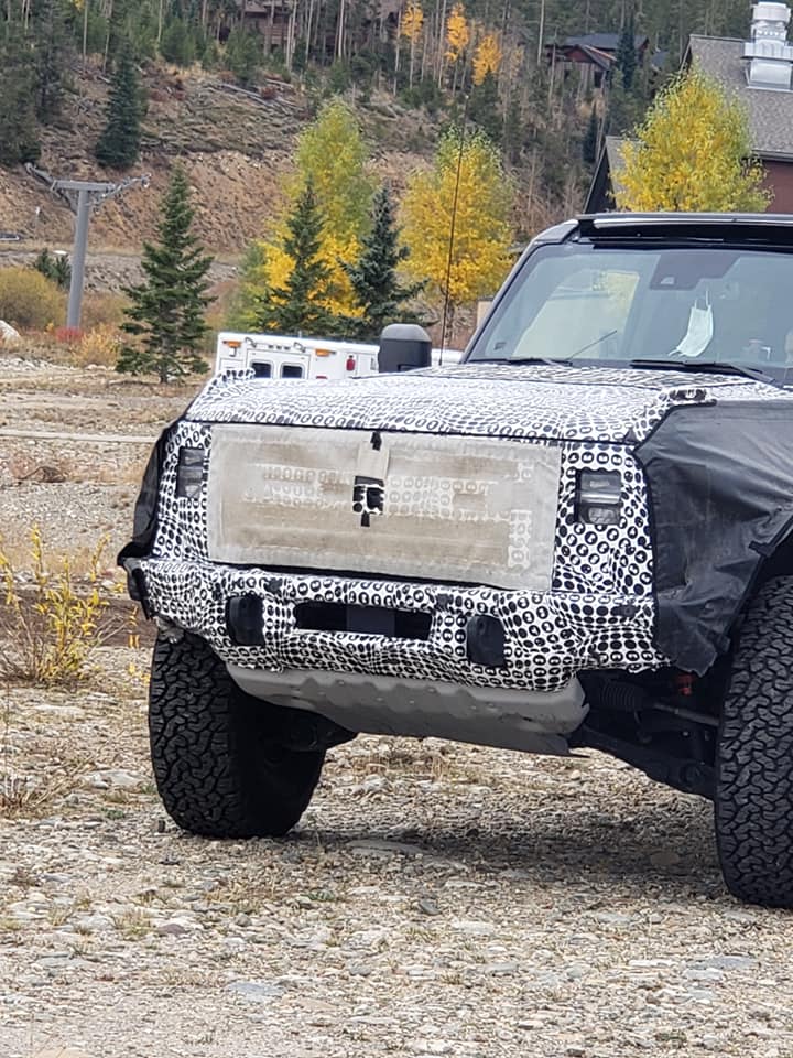 2023 Bronco Raptor Spied 5.jpg