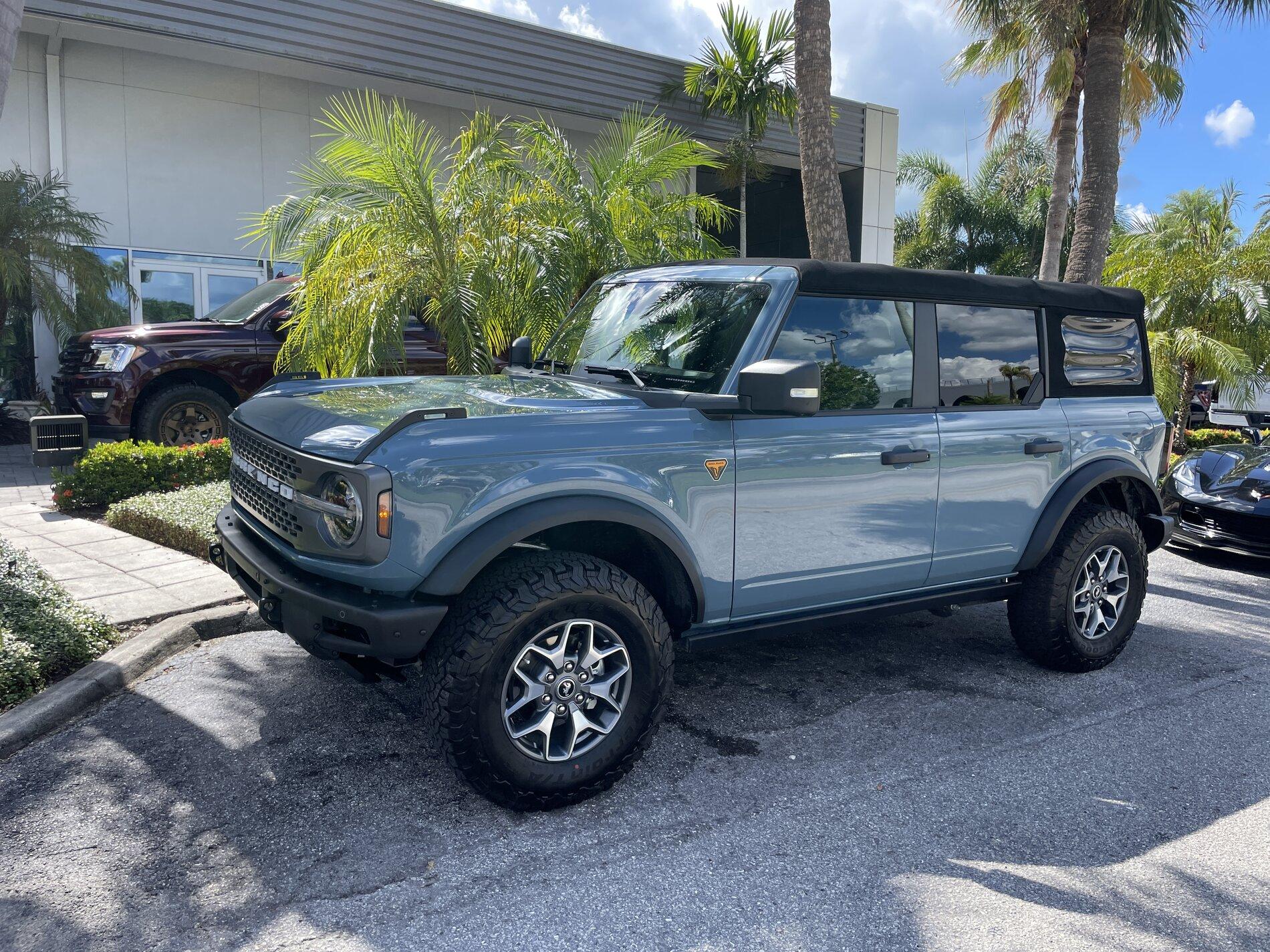 Ford Bronco 🛠 8/9 build week thread IMG_0103.JPG