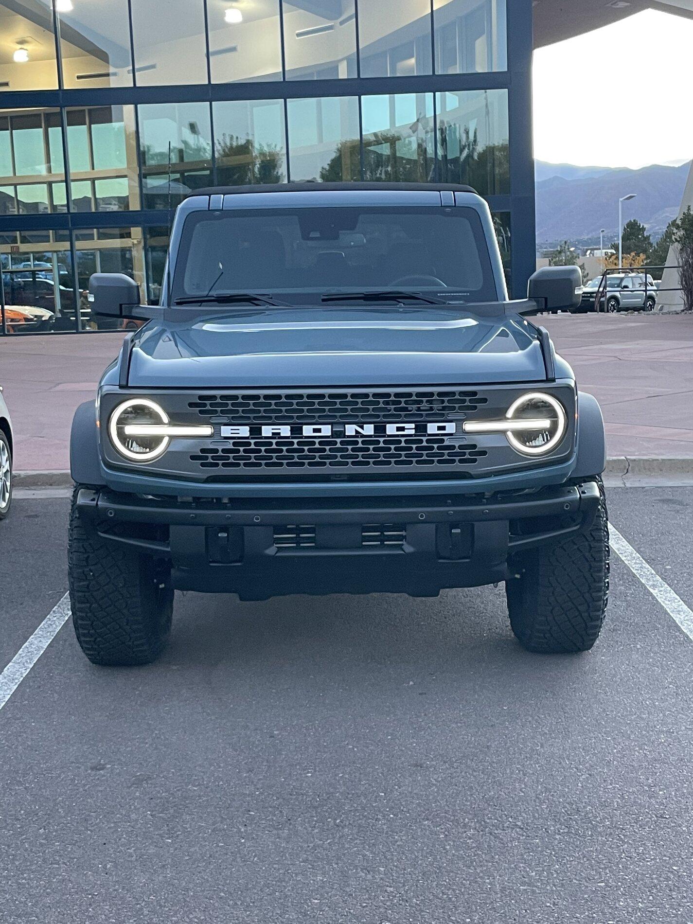 Ford Bronco AREA 51 Bronco Club FE21B778-4F4A-43CF-9DDE-E96E1514E6FA
