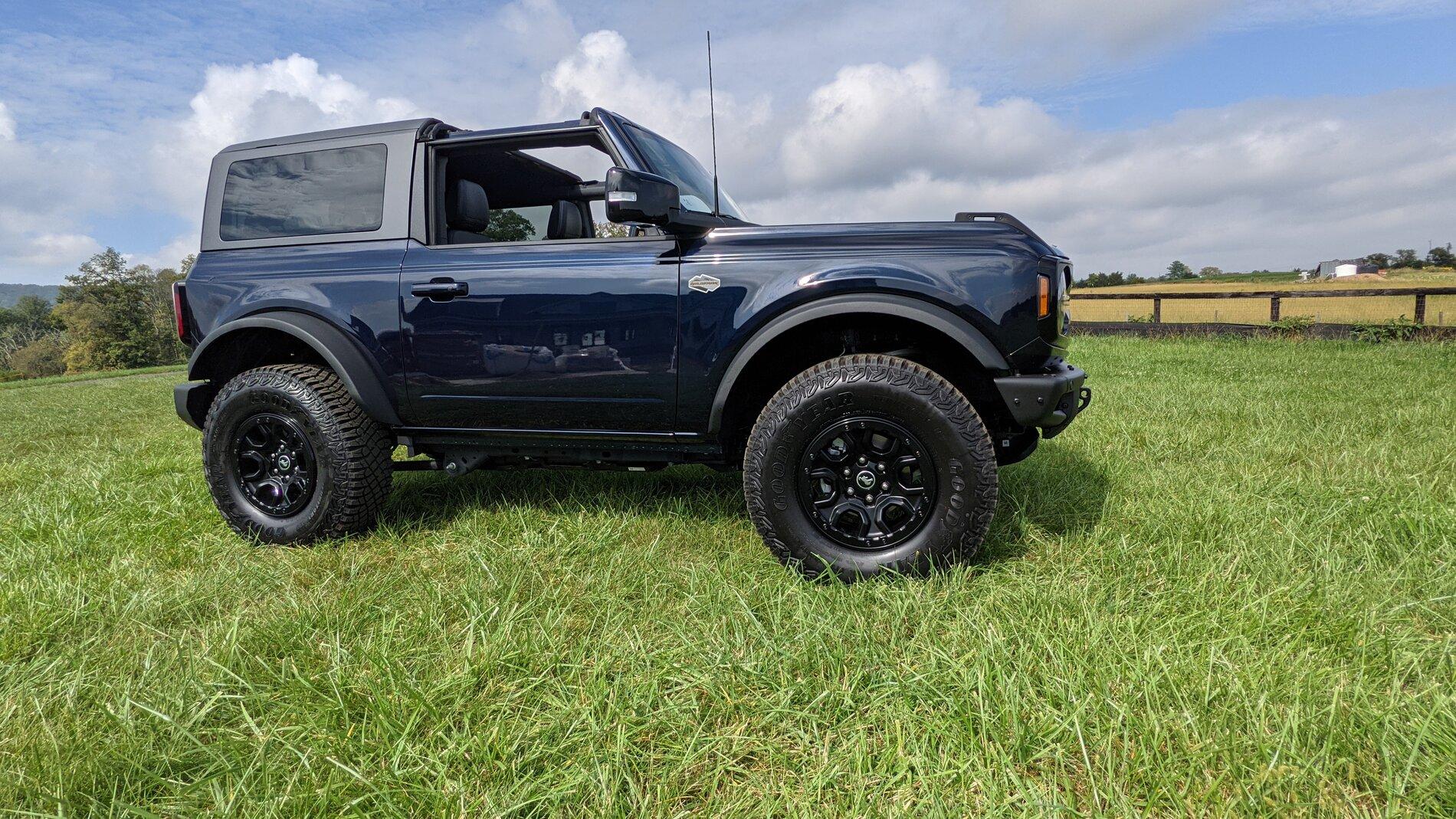 Ford Bronco Bronco Wildtrack 2D Delivered Bronco1