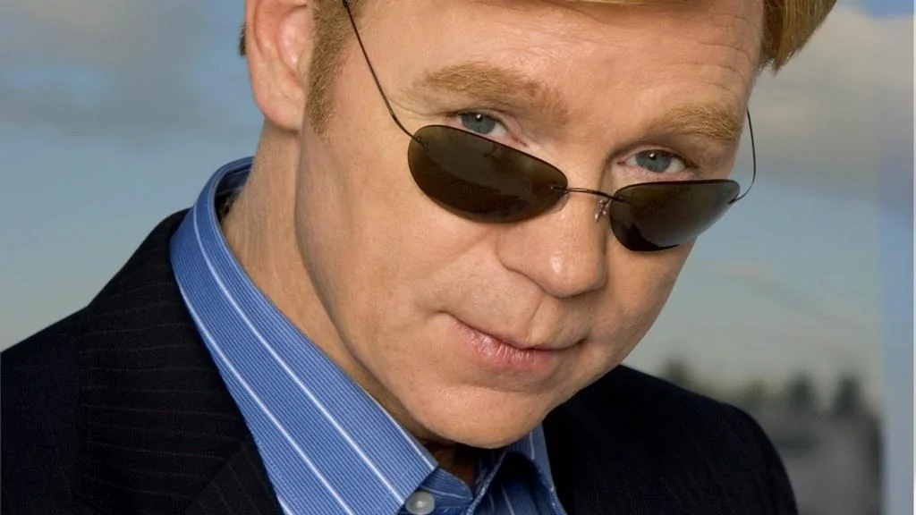 Ford Bronco Fewer hero switches better?? csi-miami-caruso