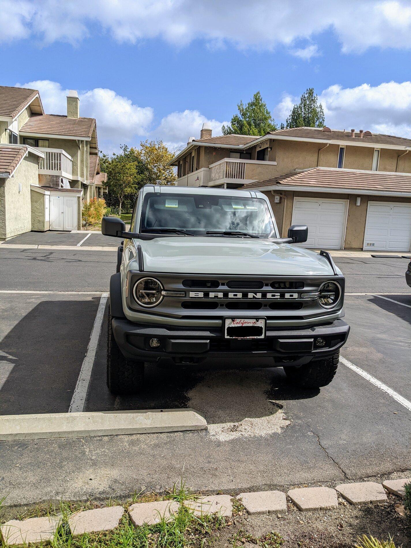 Ford Bronco Found another front plate mount solution PXL_20211011_192737004~2