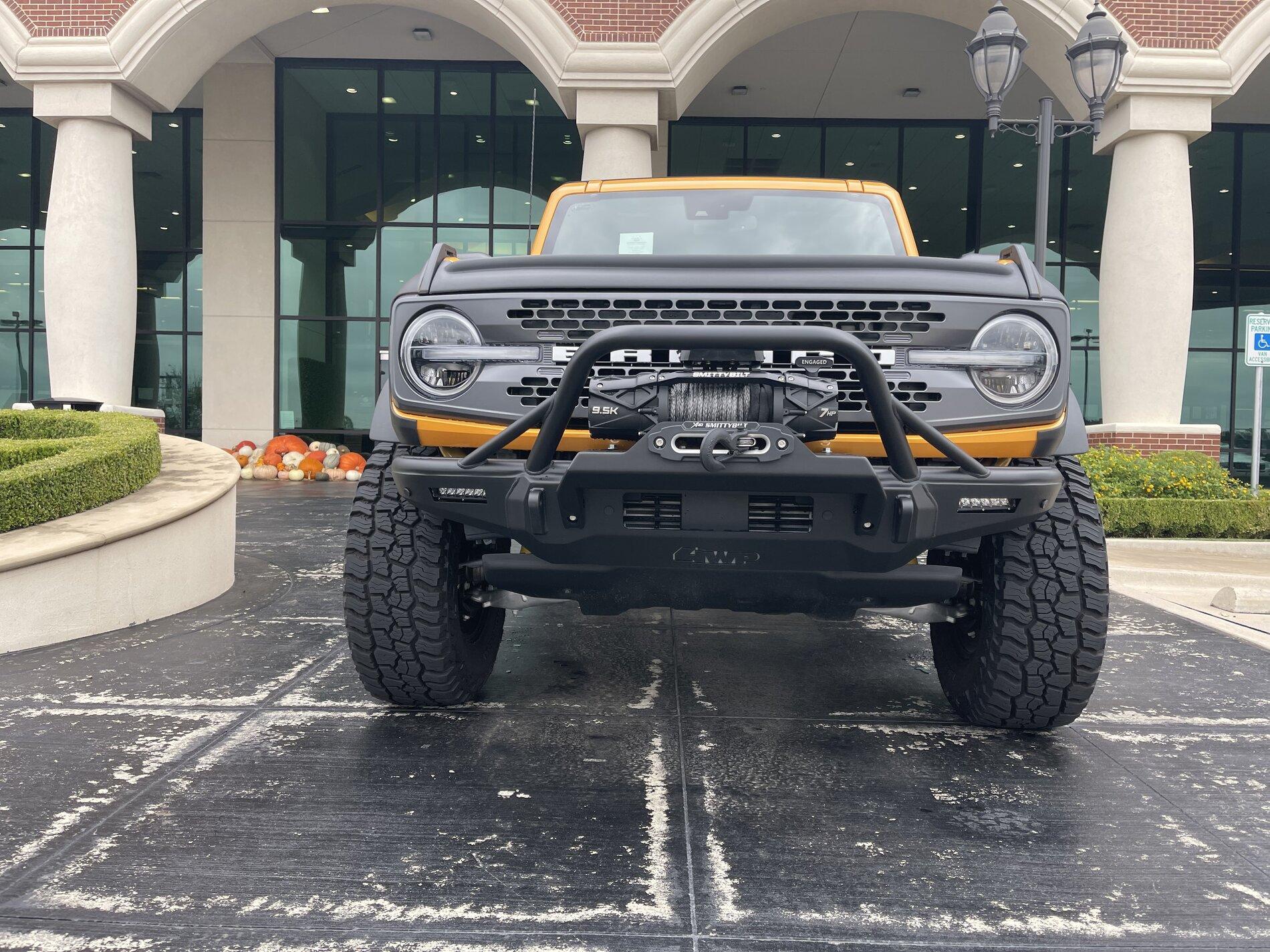Ford Bronco Spotted in the Wild 3CACFA3E-D069-4A23-AE96-CCFD6D69AD36