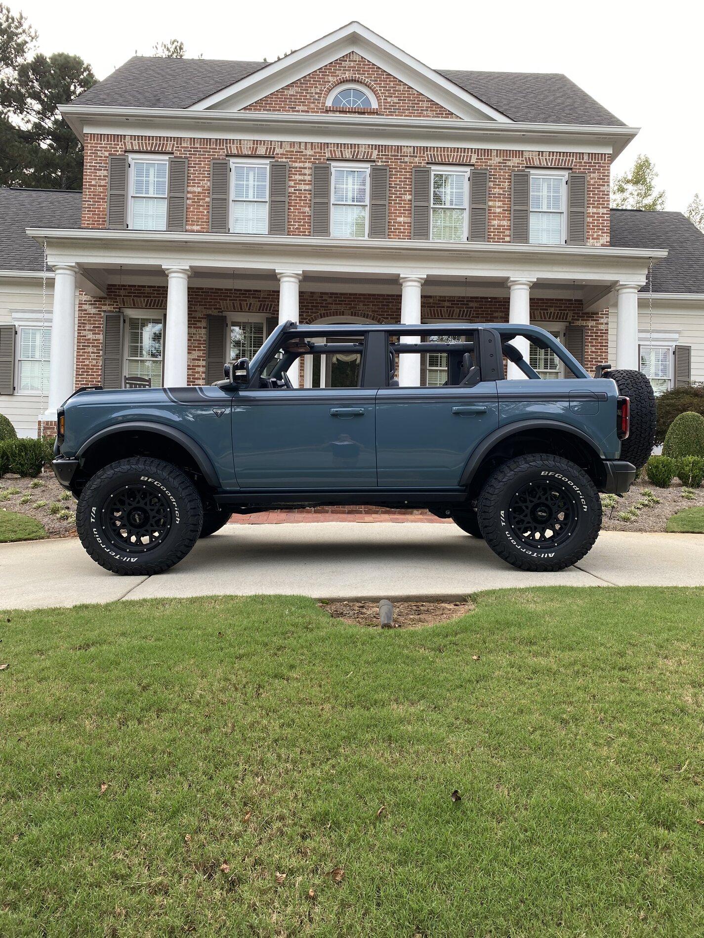 Ford Bronco AREA 51 Bronco Club 1614EA24-4DE8-4BED-9DA1-B2886006C2EB