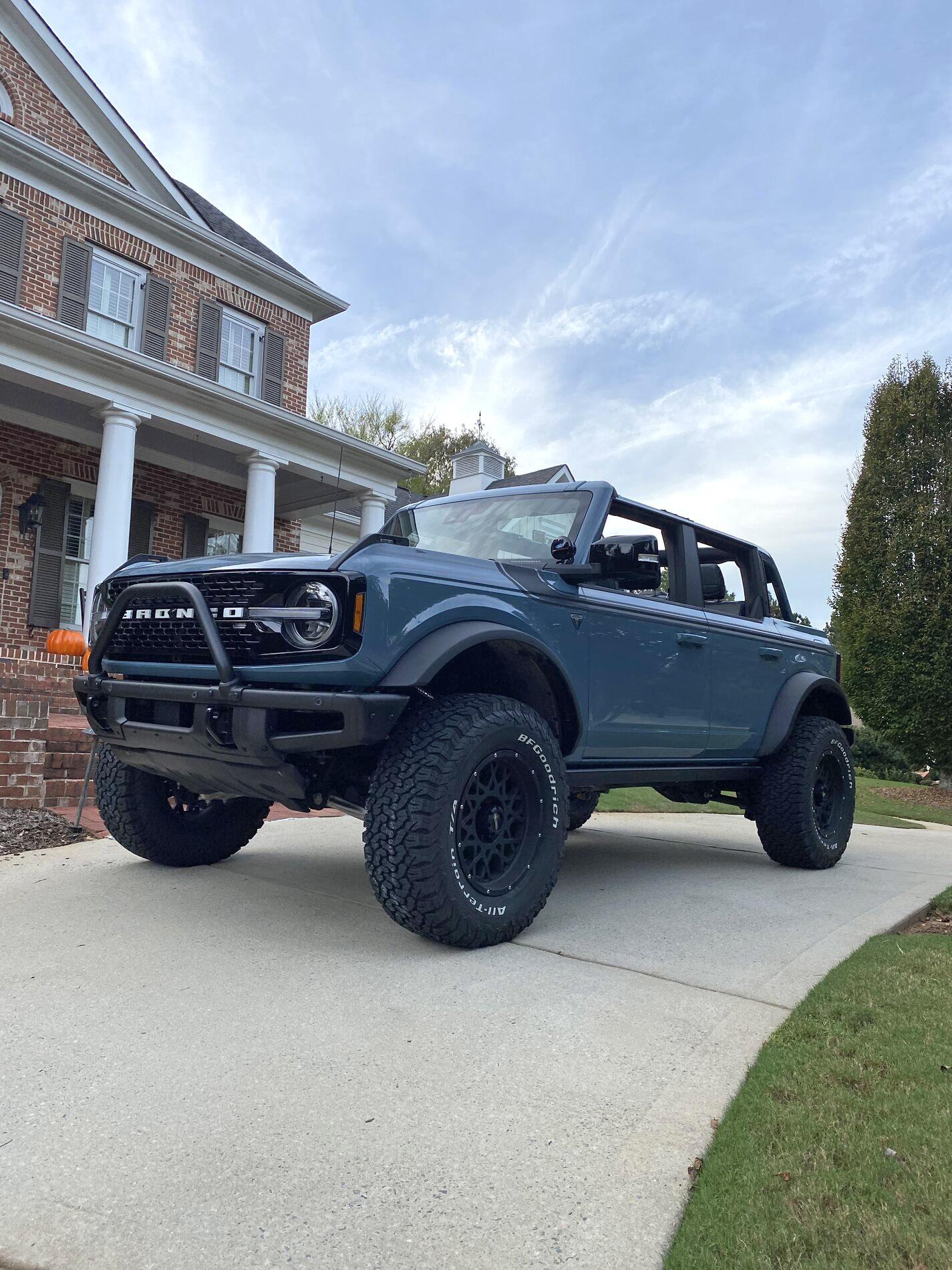 Ford Bronco AREA 51 Bronco Club Maxlider 4%22 lift kit 2021 Ford Bronco