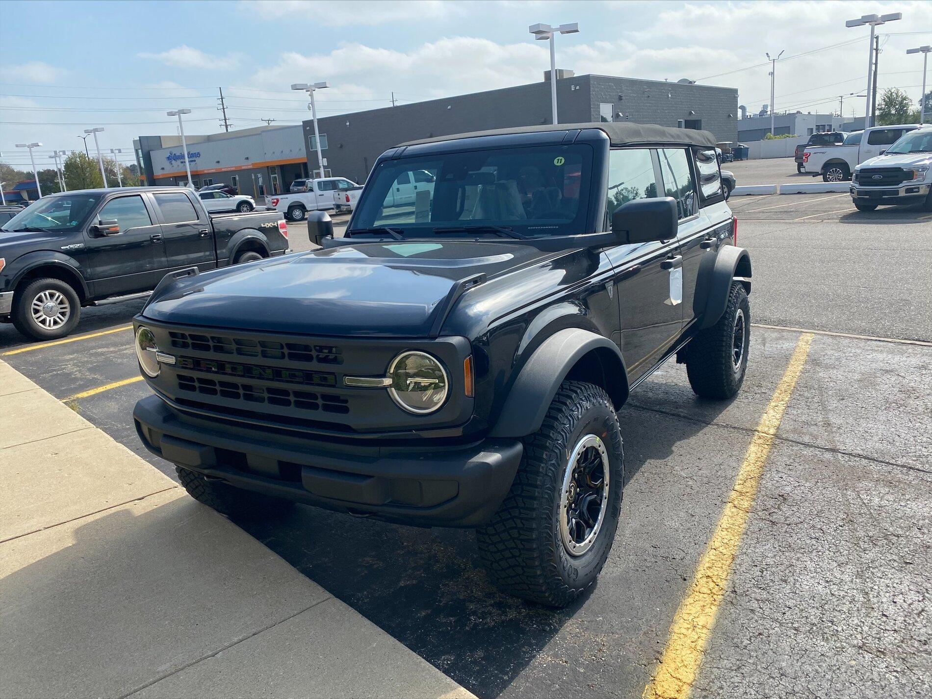 Ford Bronco Chrome delete? D17240D8-7C69-4F20-AA0D-909B4F24E5D4