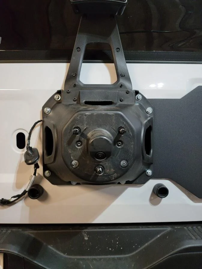 Ford Bronco Rough Country Tailgate Reinforcement - Installed - fastener issue neDvSf9e4y4YMcAWEl2F7MvgSw=w673-h897-no?authuser=0