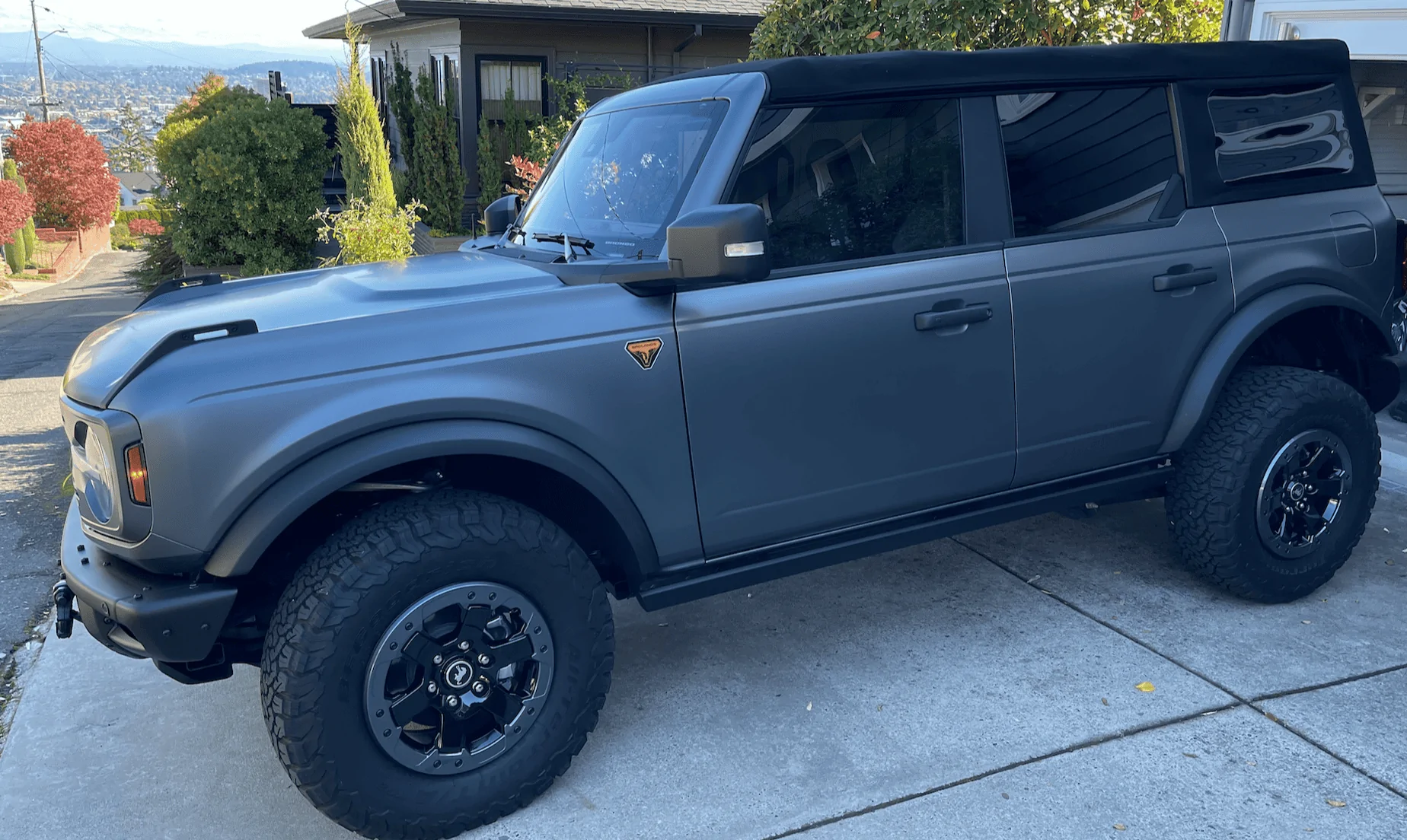 Ford Bronco CARBONIZED GRAY Bronco Club Screen Shot 2021-10-15 at 10.58.43 PM