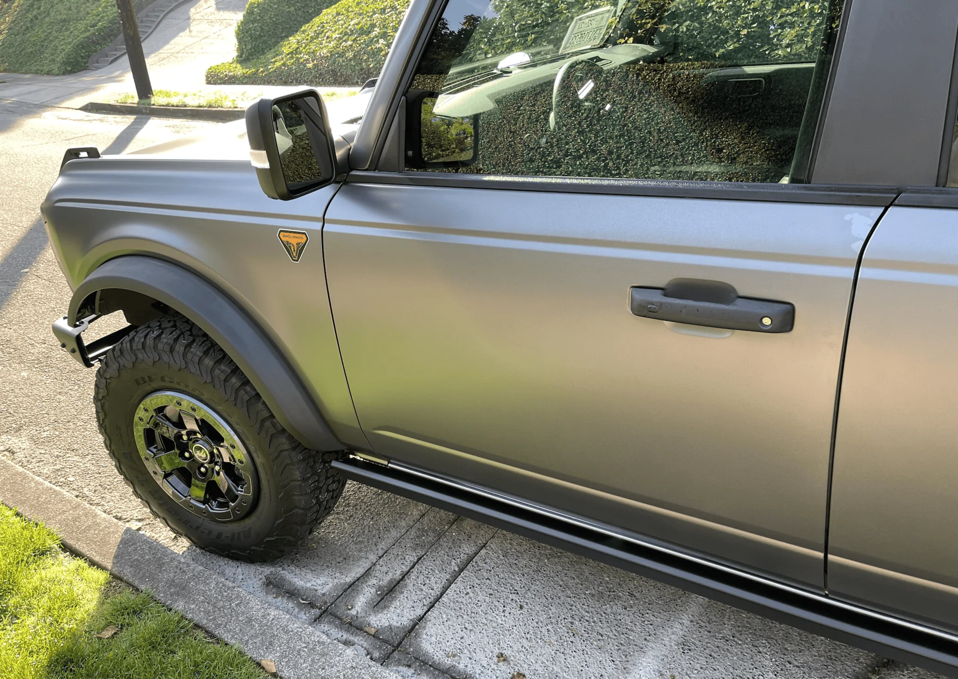 Ford Bronco CARBONIZED GRAY Bronco Club Screen Shot 2021-10-16 at 10.08.14 AM