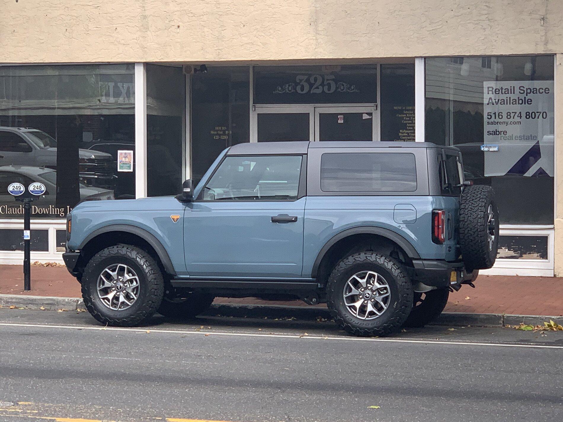 Ford Bronco Long Island Broncos C0ADA590-DBA3-46D9-9F6D-B601510696A8