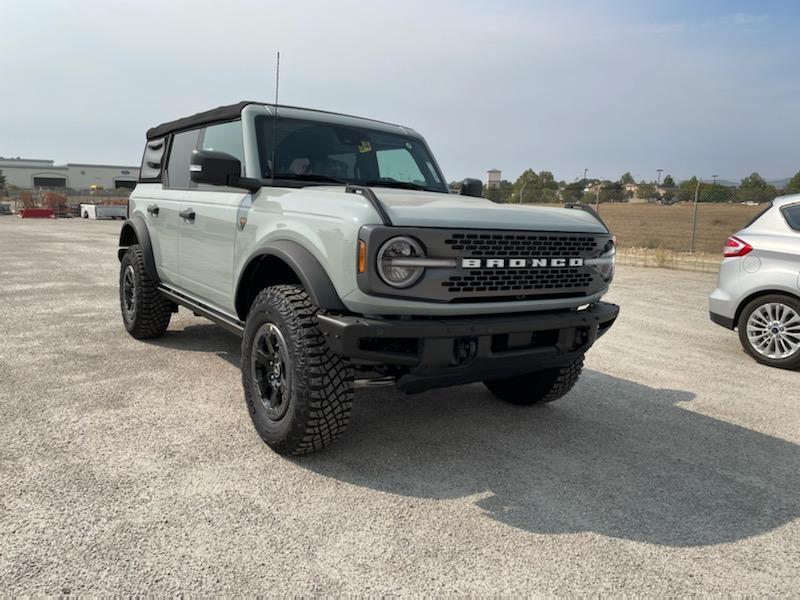 Ford Bronco CACTUS GRAY Bronco Club IMG_7284