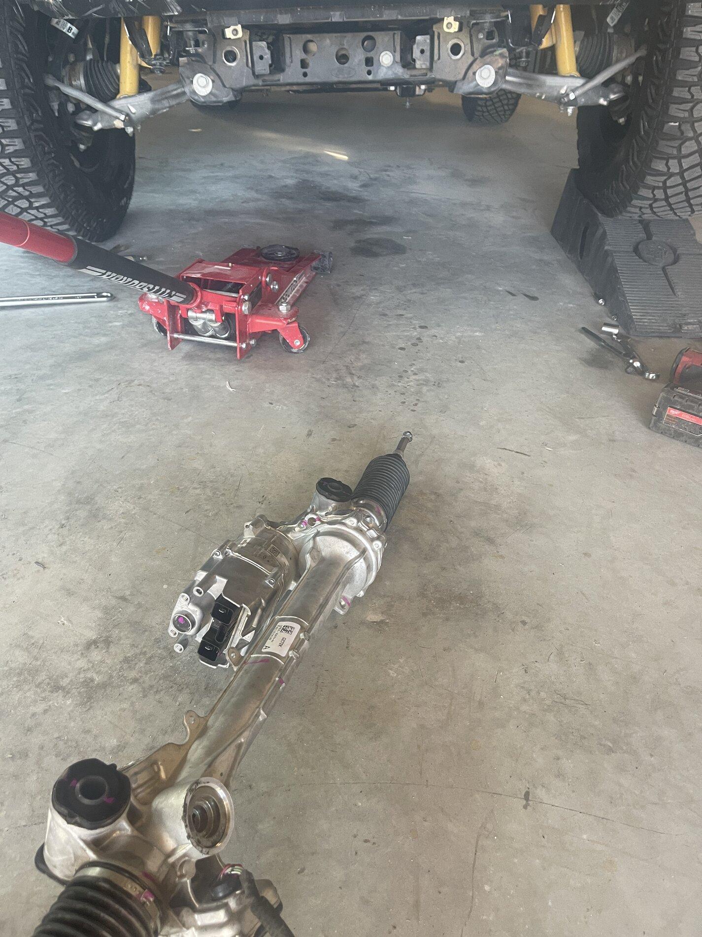 Ford Bronco Details & update for 2021 Bronco Badlands with steering rack failure on King of the Hill K2 Trail 7D363D49-4172-456A-9D5A-1784543D0BAB