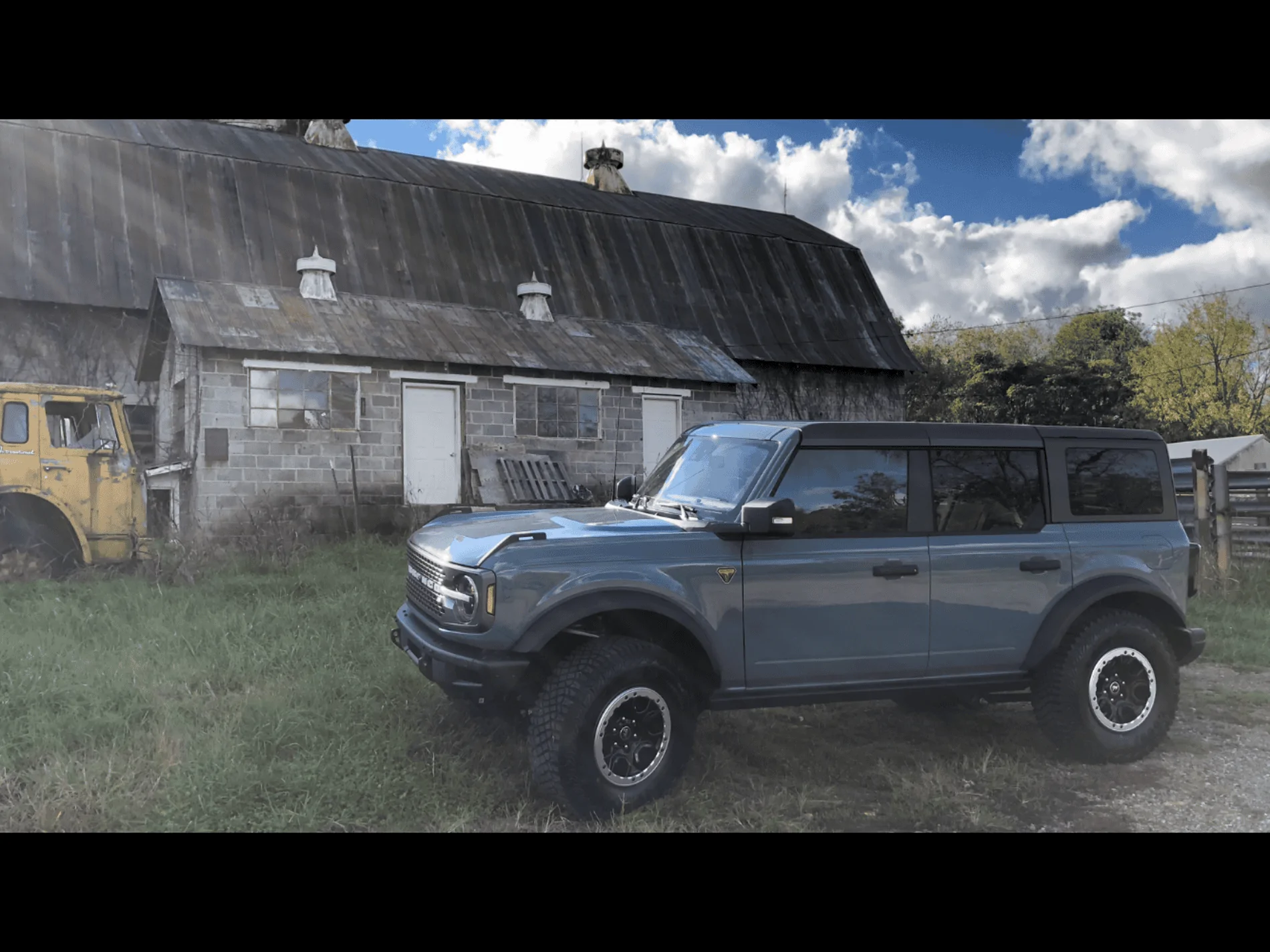 Ford Bronco AREA 51 Bronco Club 6B62EC11-B8FA-4940-86C1-E09553FF0895