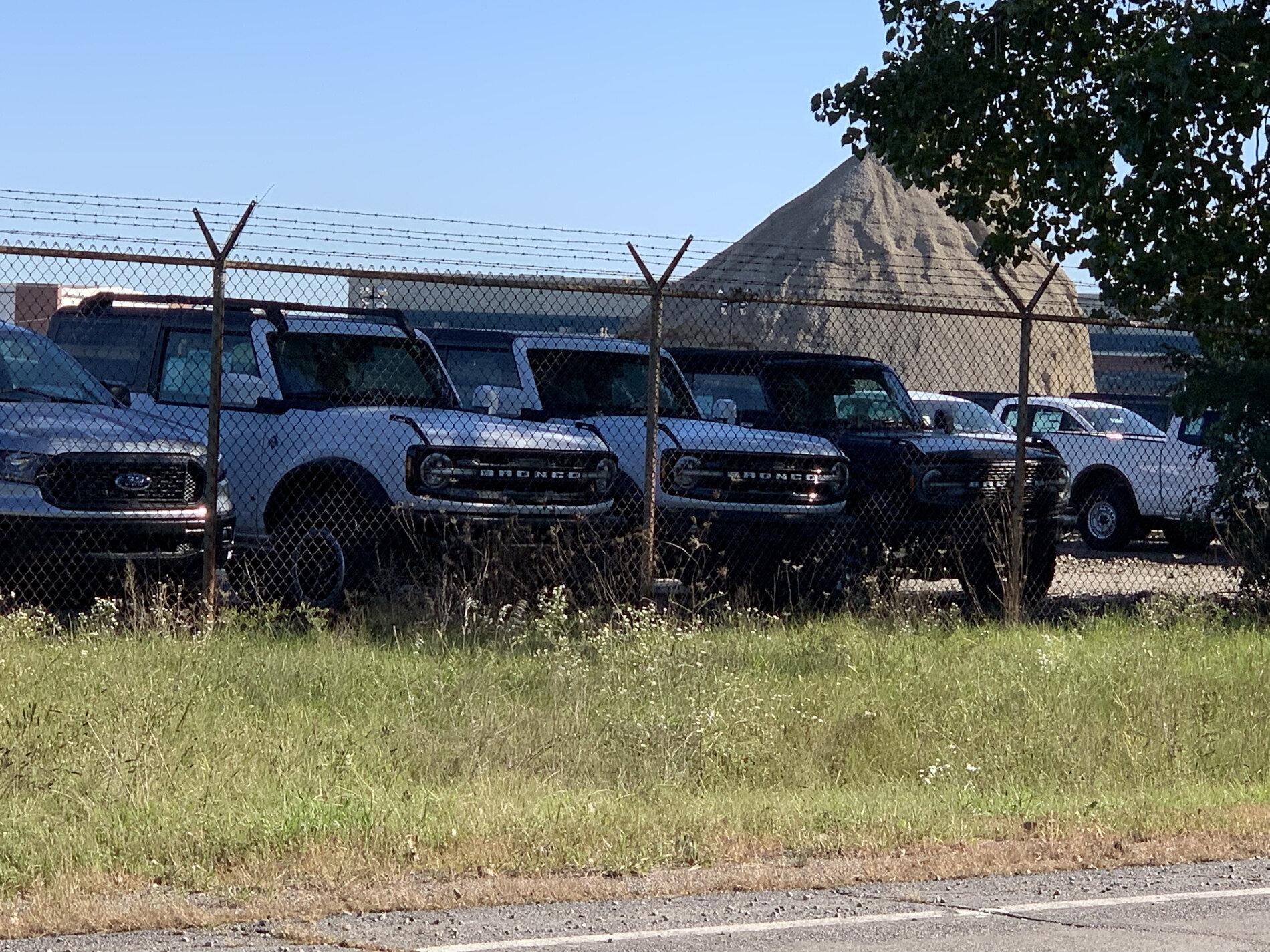 Ford Bronco Photos & Update From Bronco Dirt Mountain - Oct 19, 2021 6E64F6DB-76E7-4548-B8F7-7D4DB3589845
