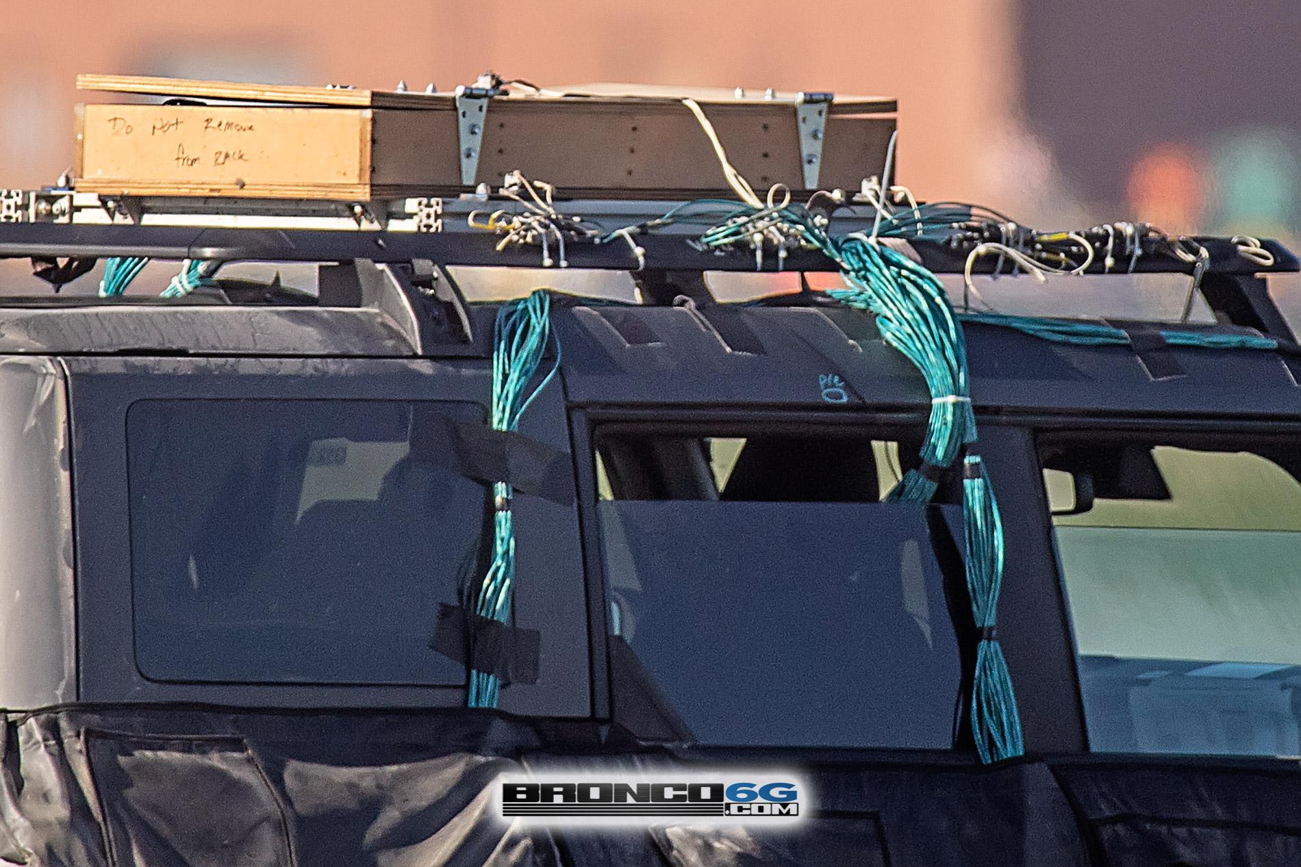 Ford Bronco 🕵🏻‍♂️ Spied! 2022 Bronco Everglades Showing Winch, Snorkel, Roof Rack 2022 Bronco Everglades winch snorkel roof rack - Bronco6G.com 13