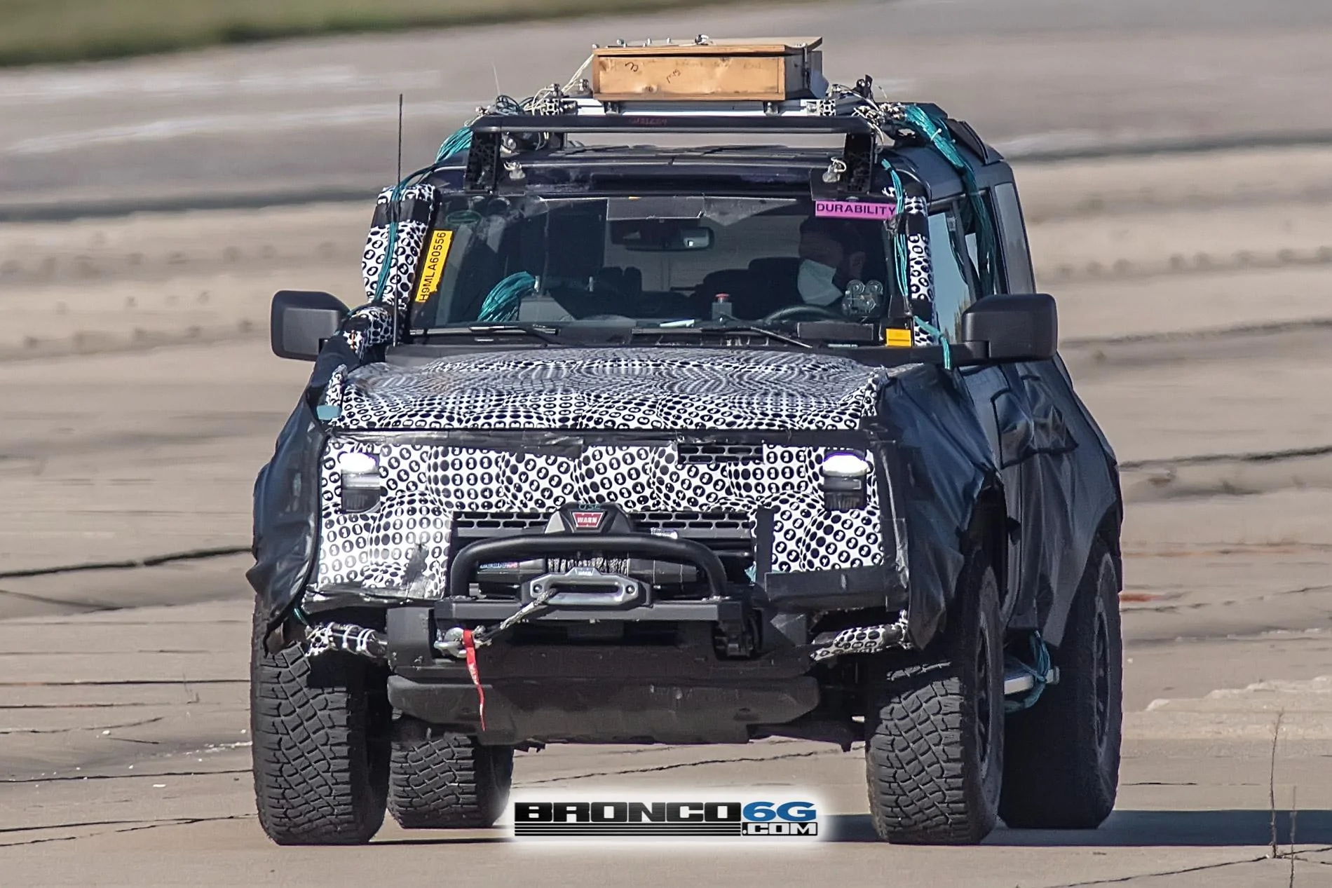 Ford Bronco 🕵🏻‍♂️ Spied! 2022 Bronco Everglades Showing Winch, Snorkel, Roof Rack 2022 Bronco Everglades winch snorkel roof rack - Bronco6G.com 17