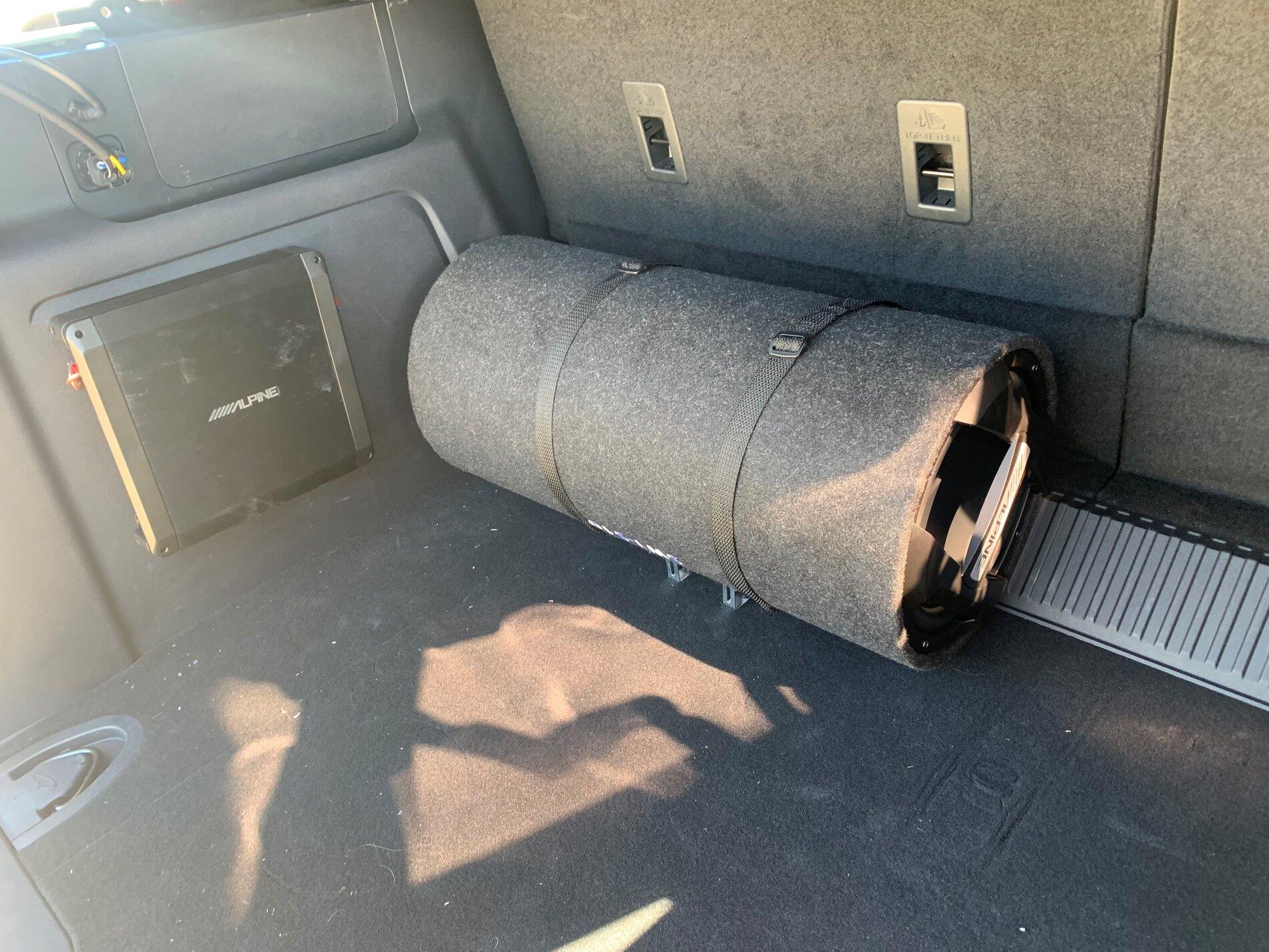 Ford Bronco Subwoofer & Amp Install in B&O System (OuterBanks/LUX/Sasq/B&O/4dr) - Writeup DIY 6-